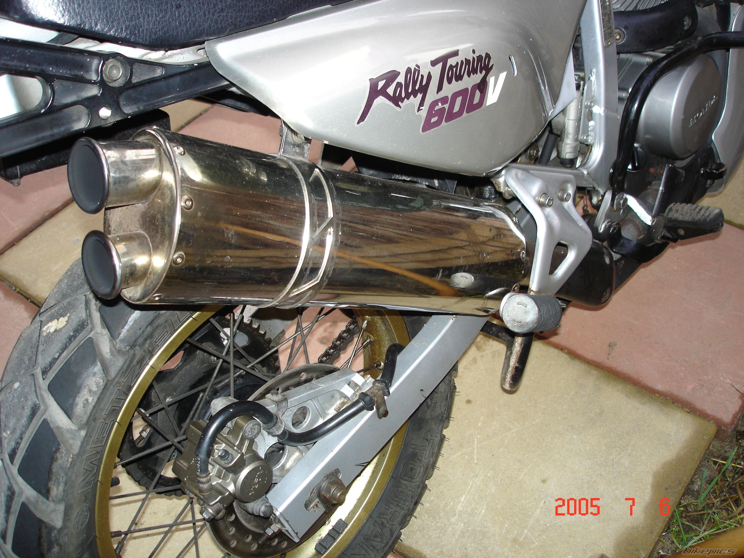 Photo 1496707