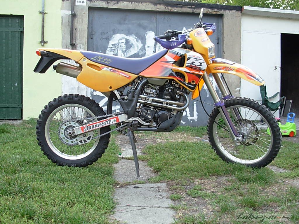 Photo 1496736