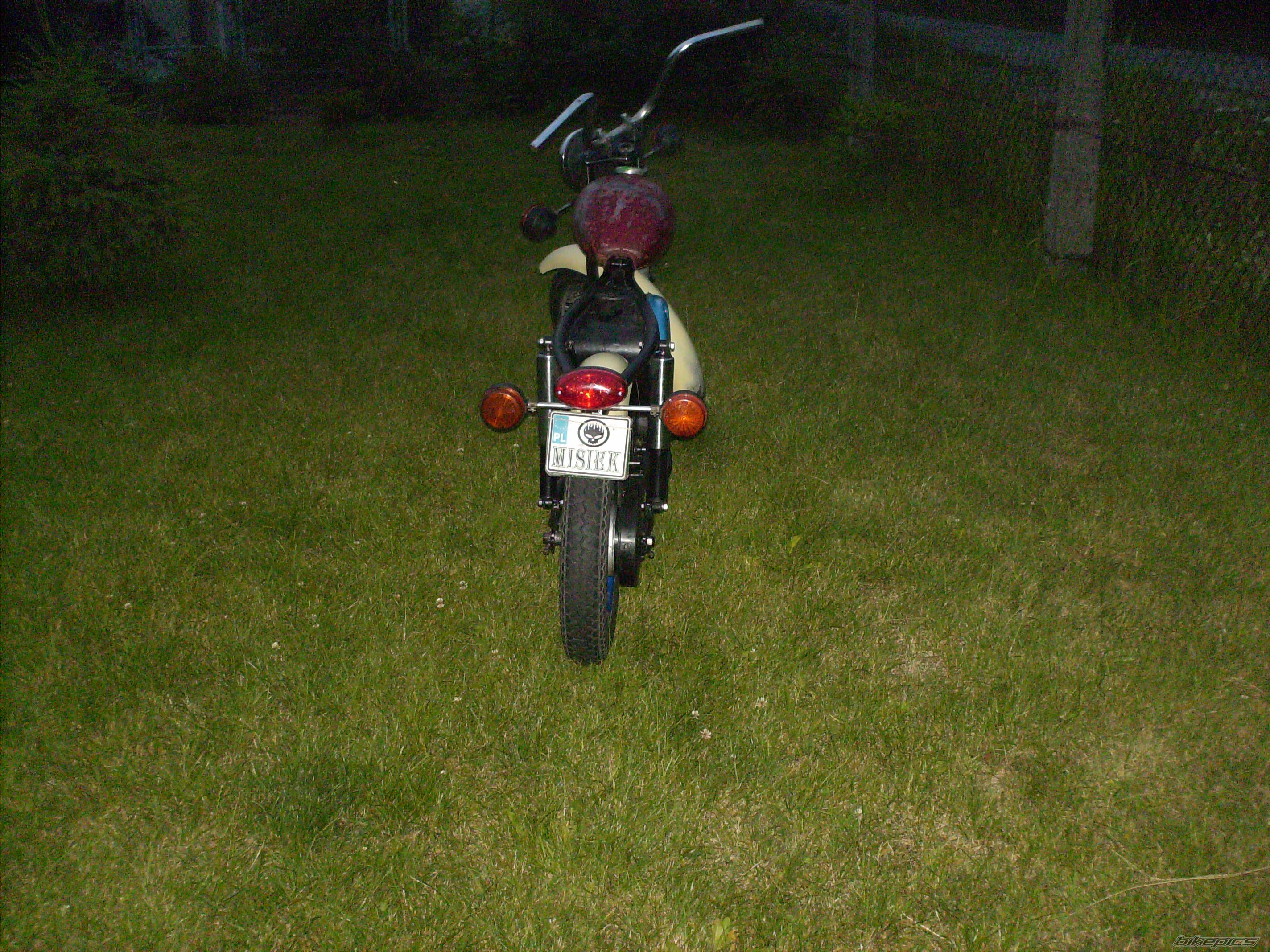 Photo 1496747