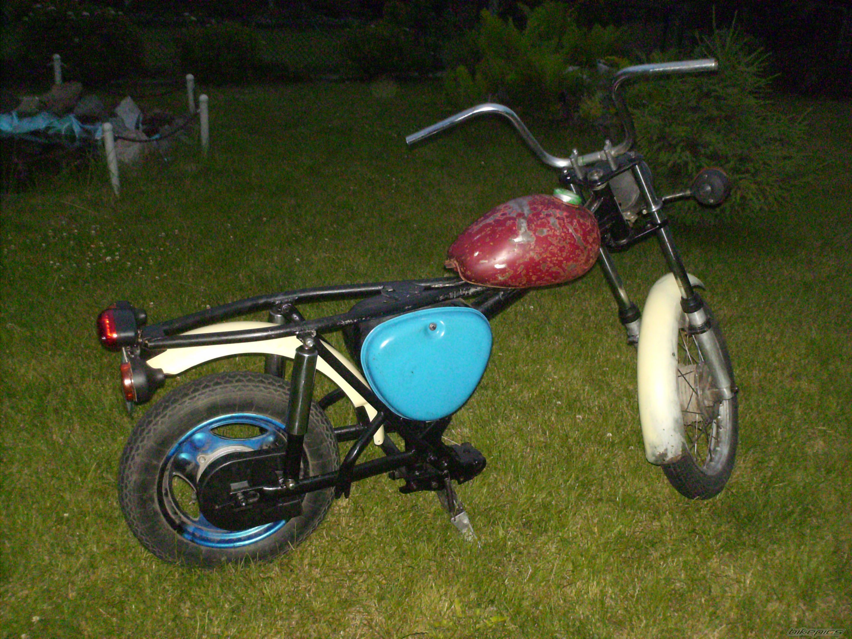 Photo 1496757