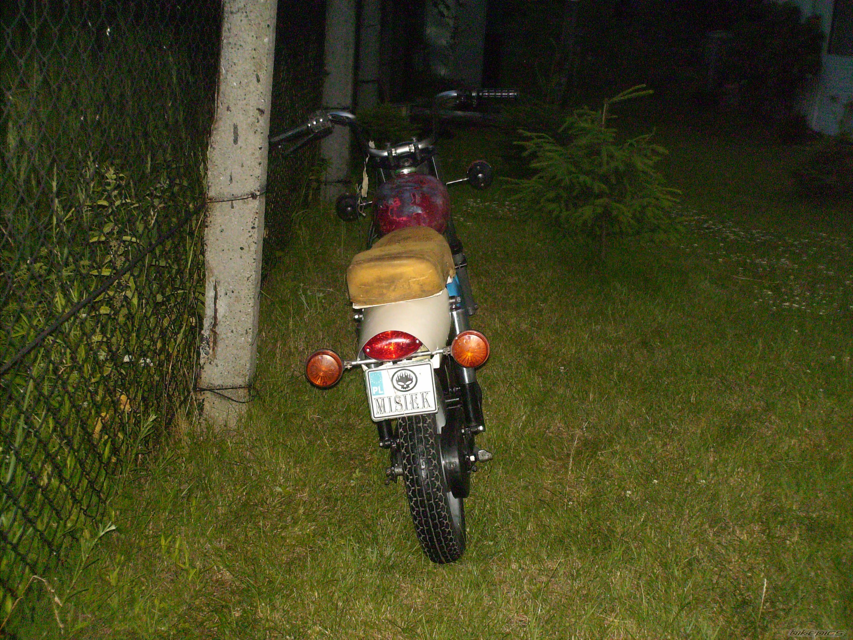 Photo 1496767