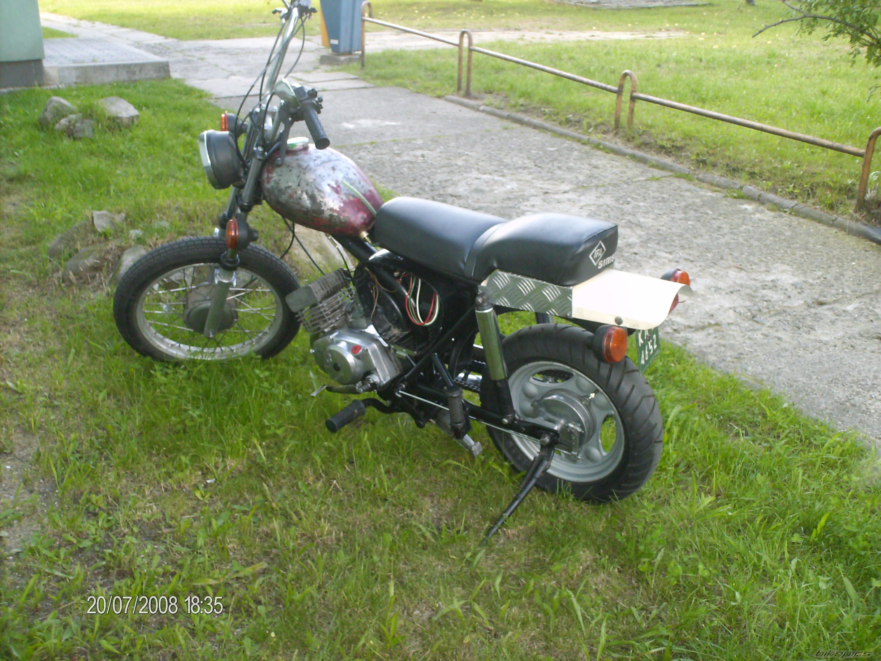 Photo 1496787
