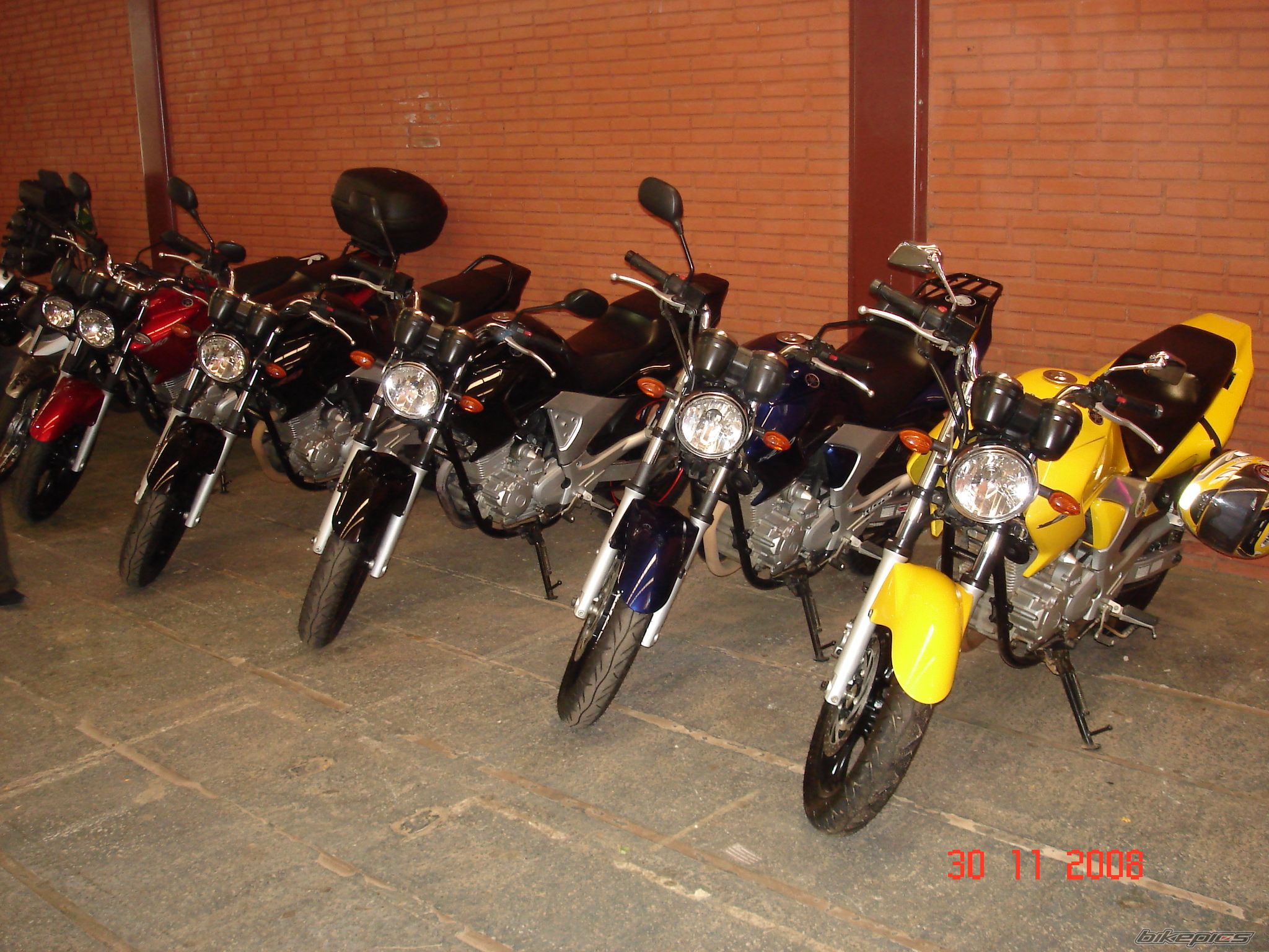 Photo 1496905
