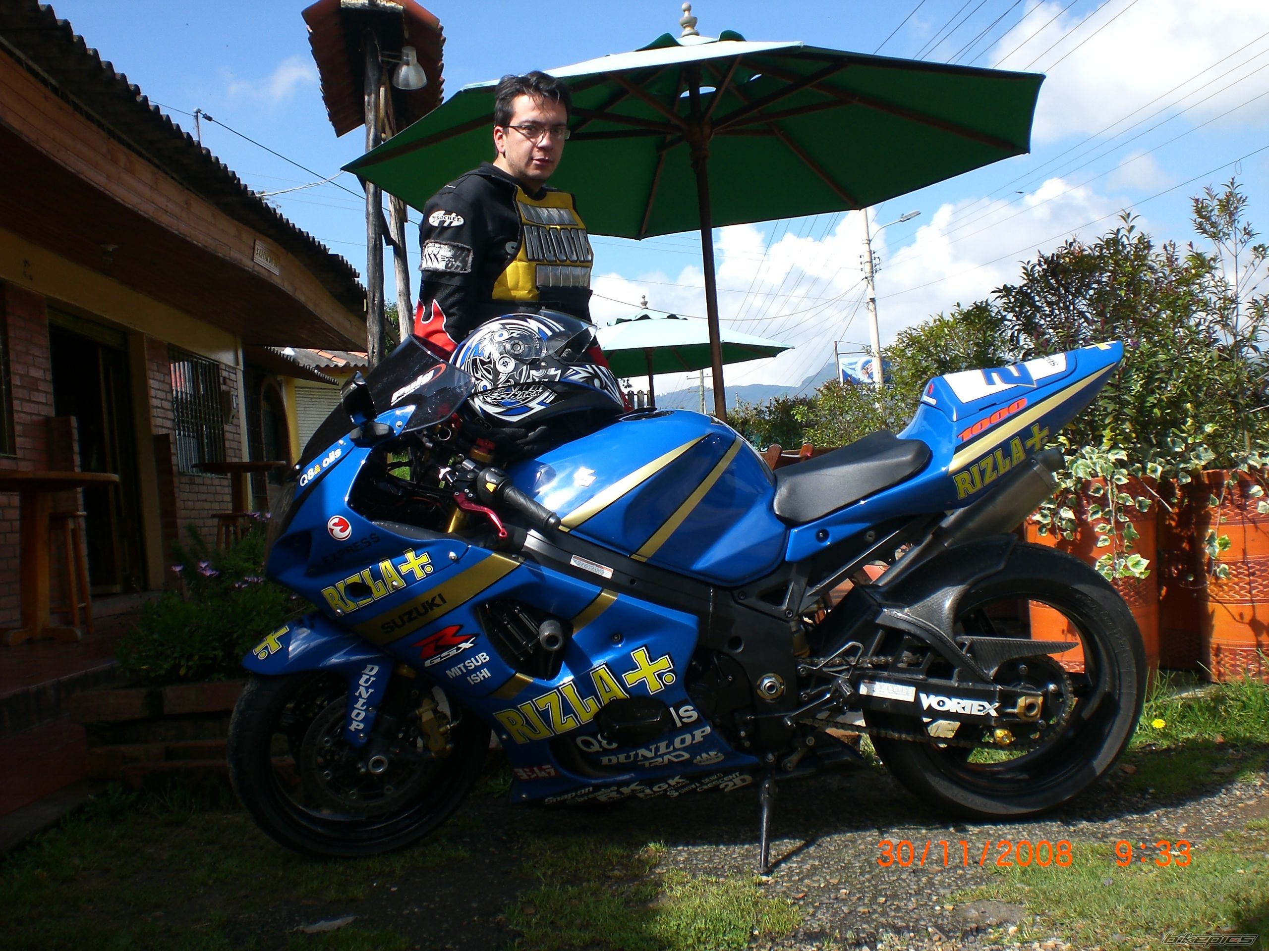 Photo 1496943