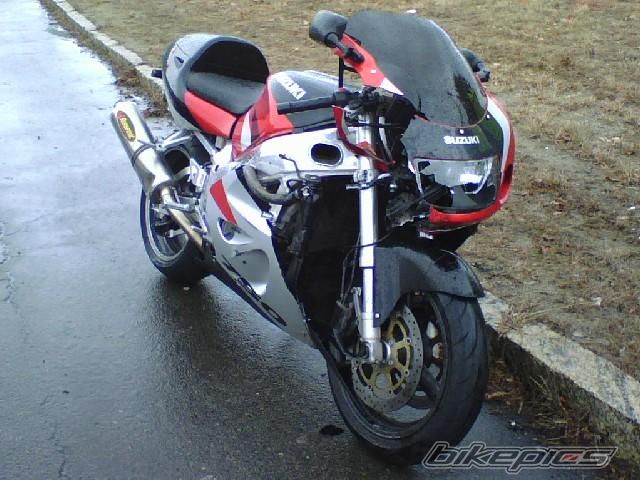 Photo 1496967