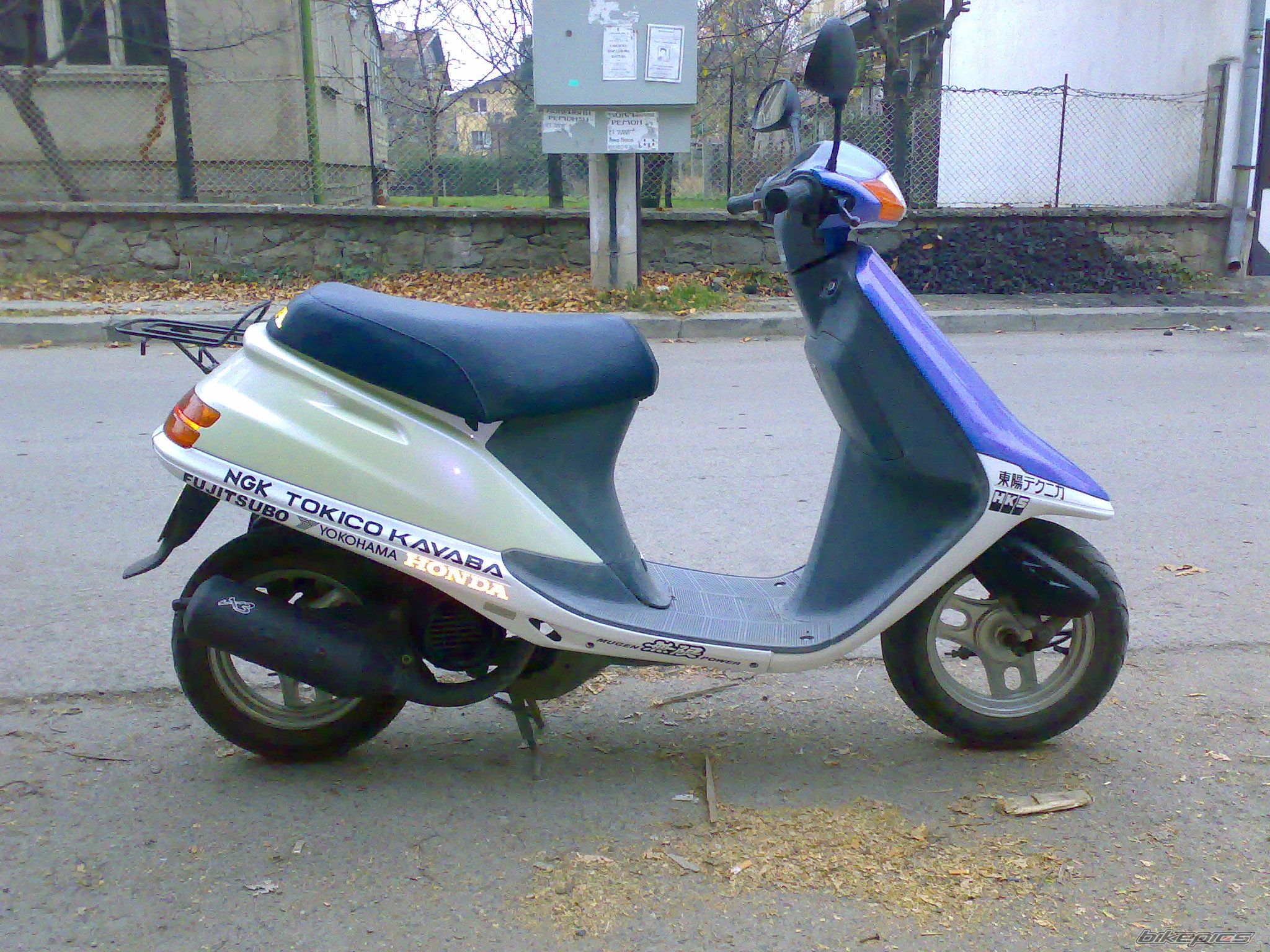 Photo 1497075