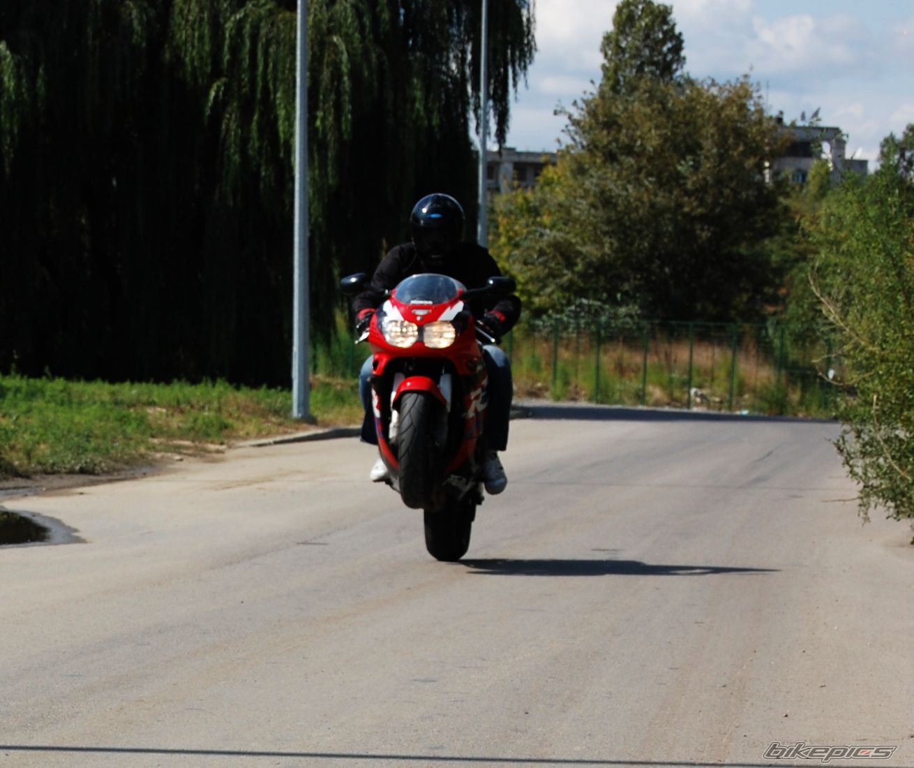 Photo 1497251