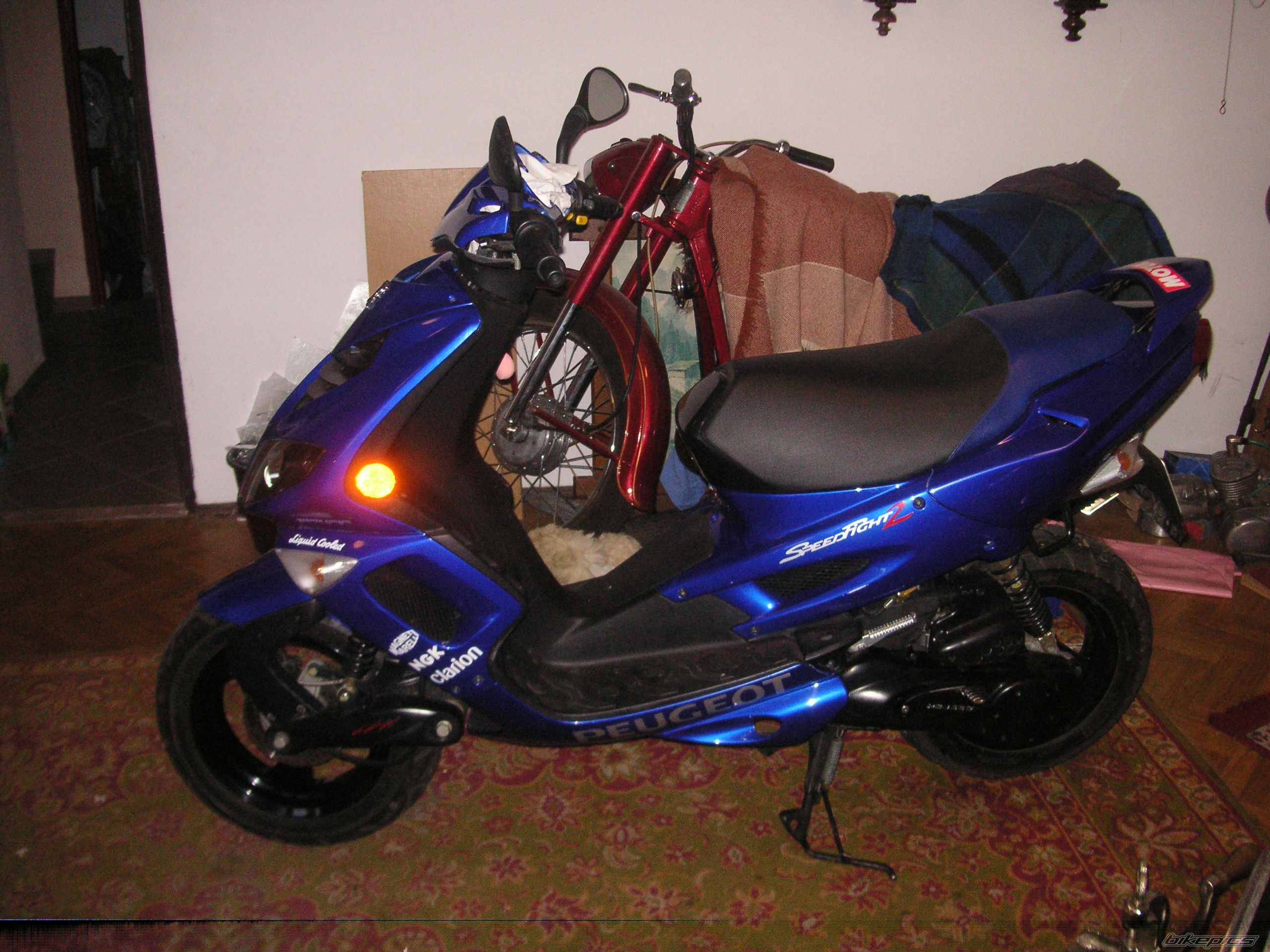 Photo 1497604
