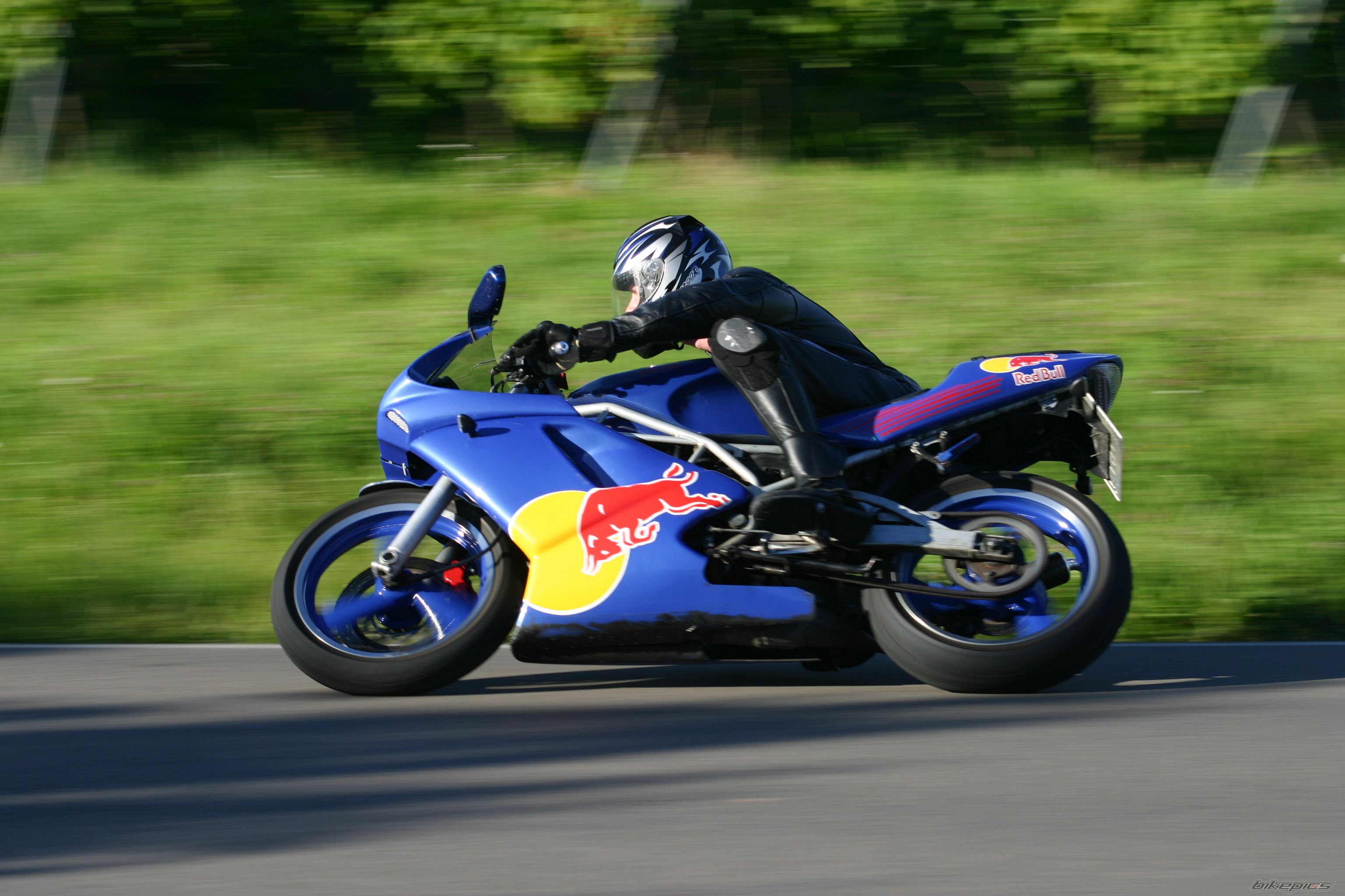 Bike Photo 1497846