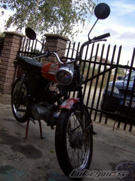 Photo 1497860