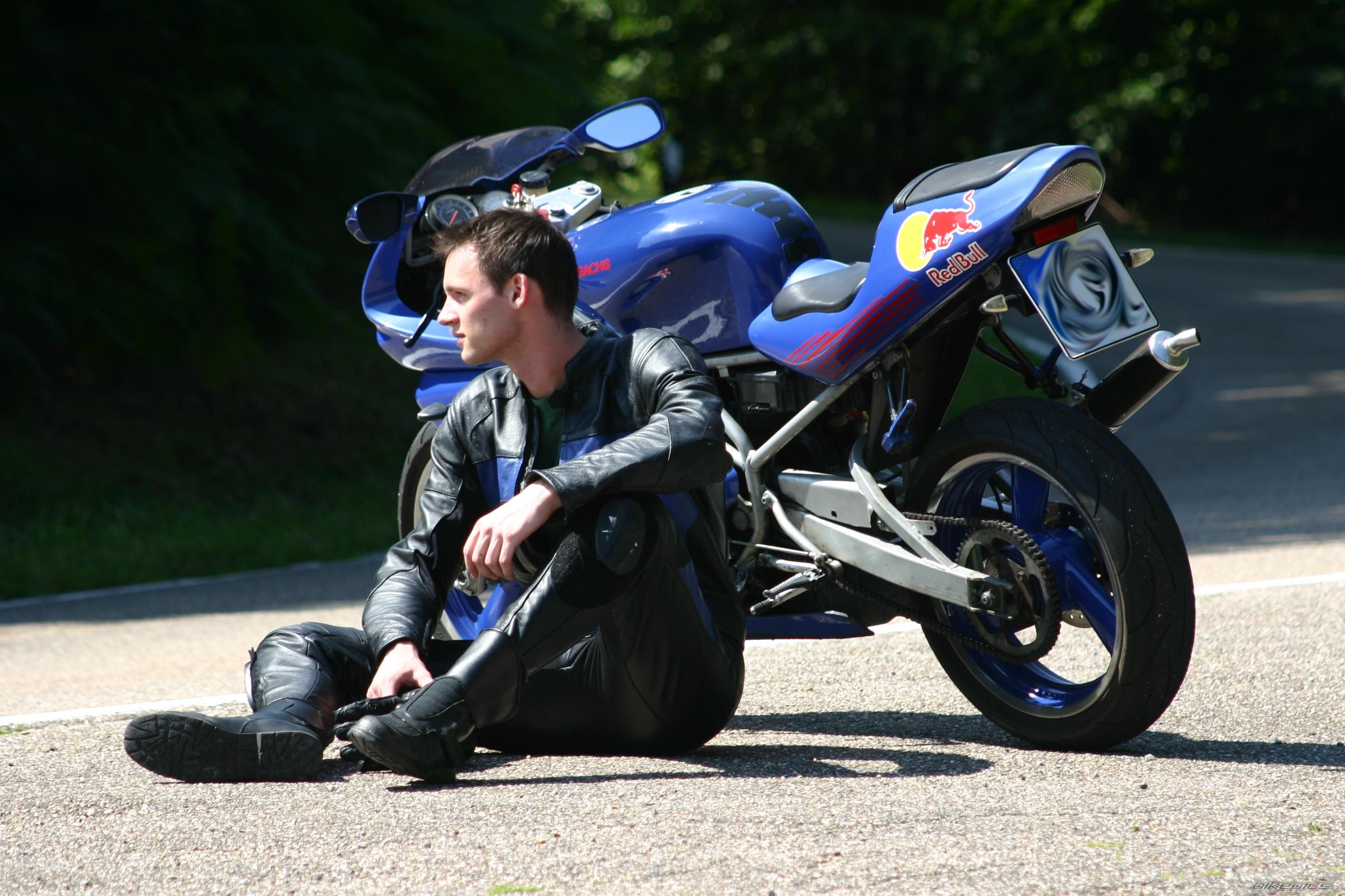 Bike Photo 1497894