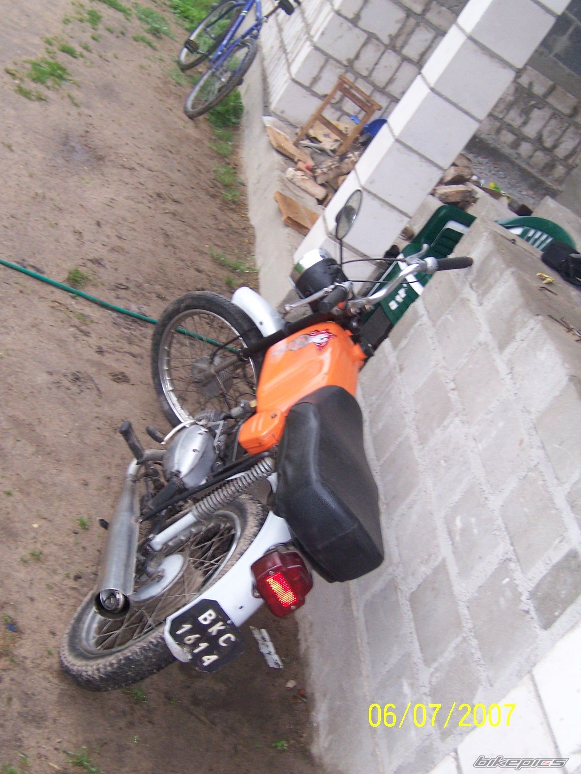 Photo 1497965