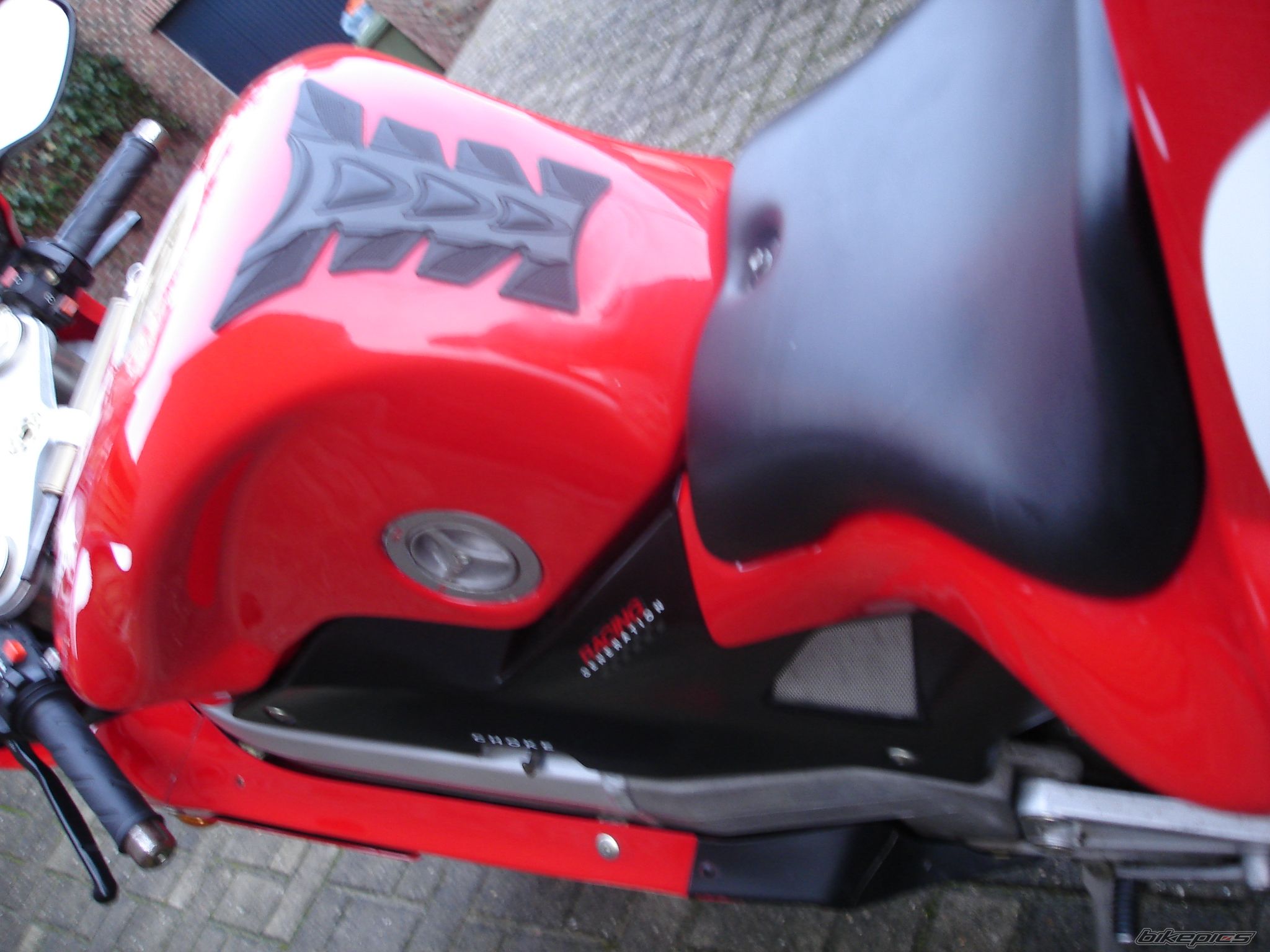 Photo 1498035