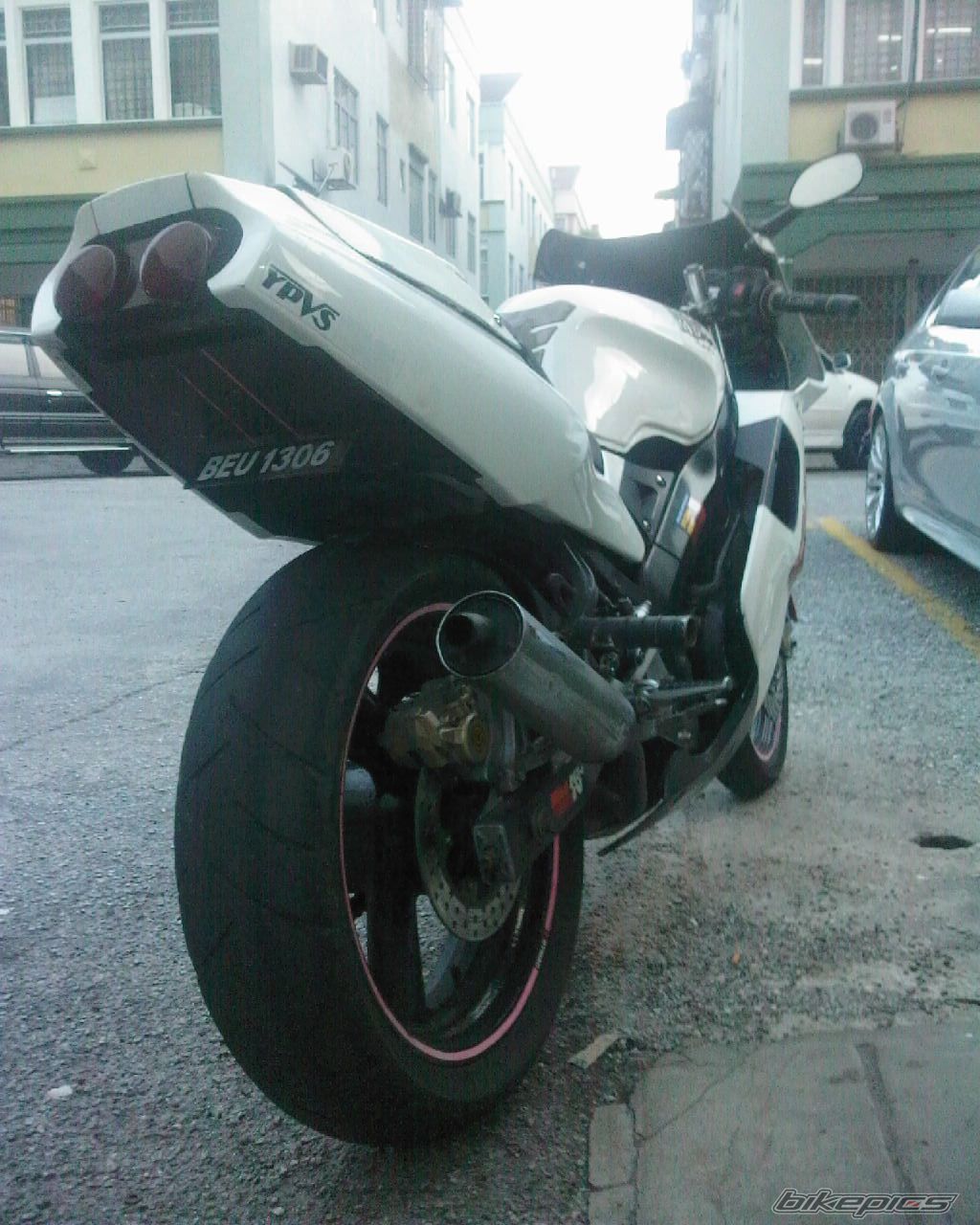 Photo 1498084
