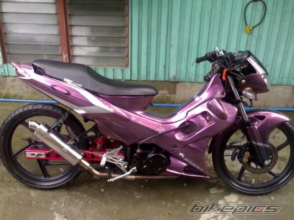 Photo 1498232