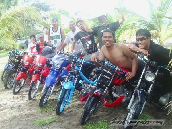 Photo 1498253