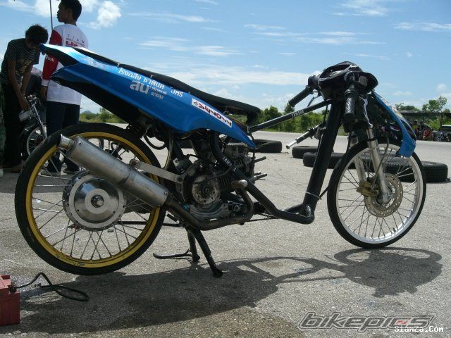 Photo 1498273