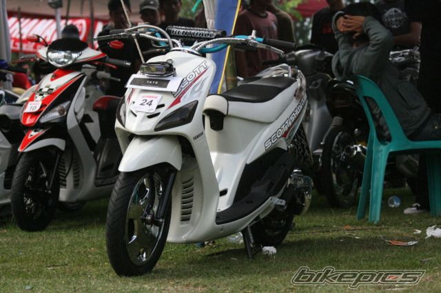 Photo 1498274