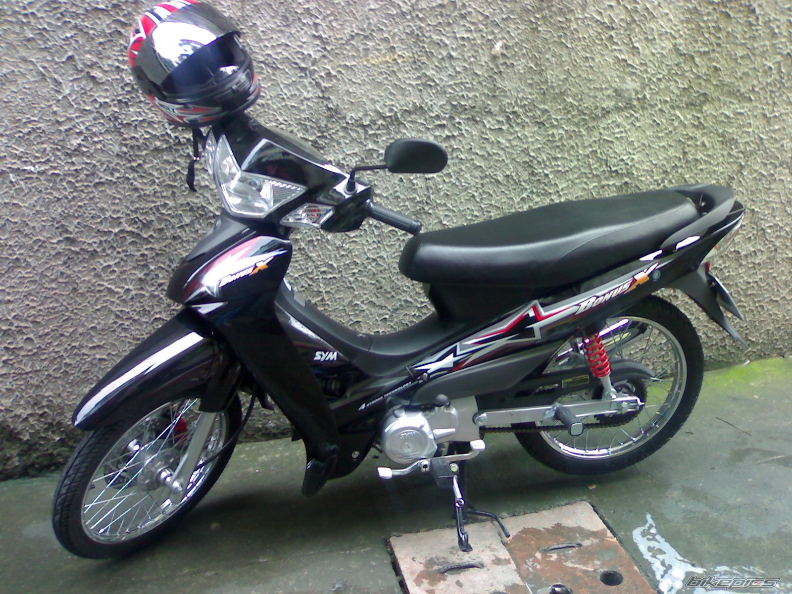 Photo 1498305