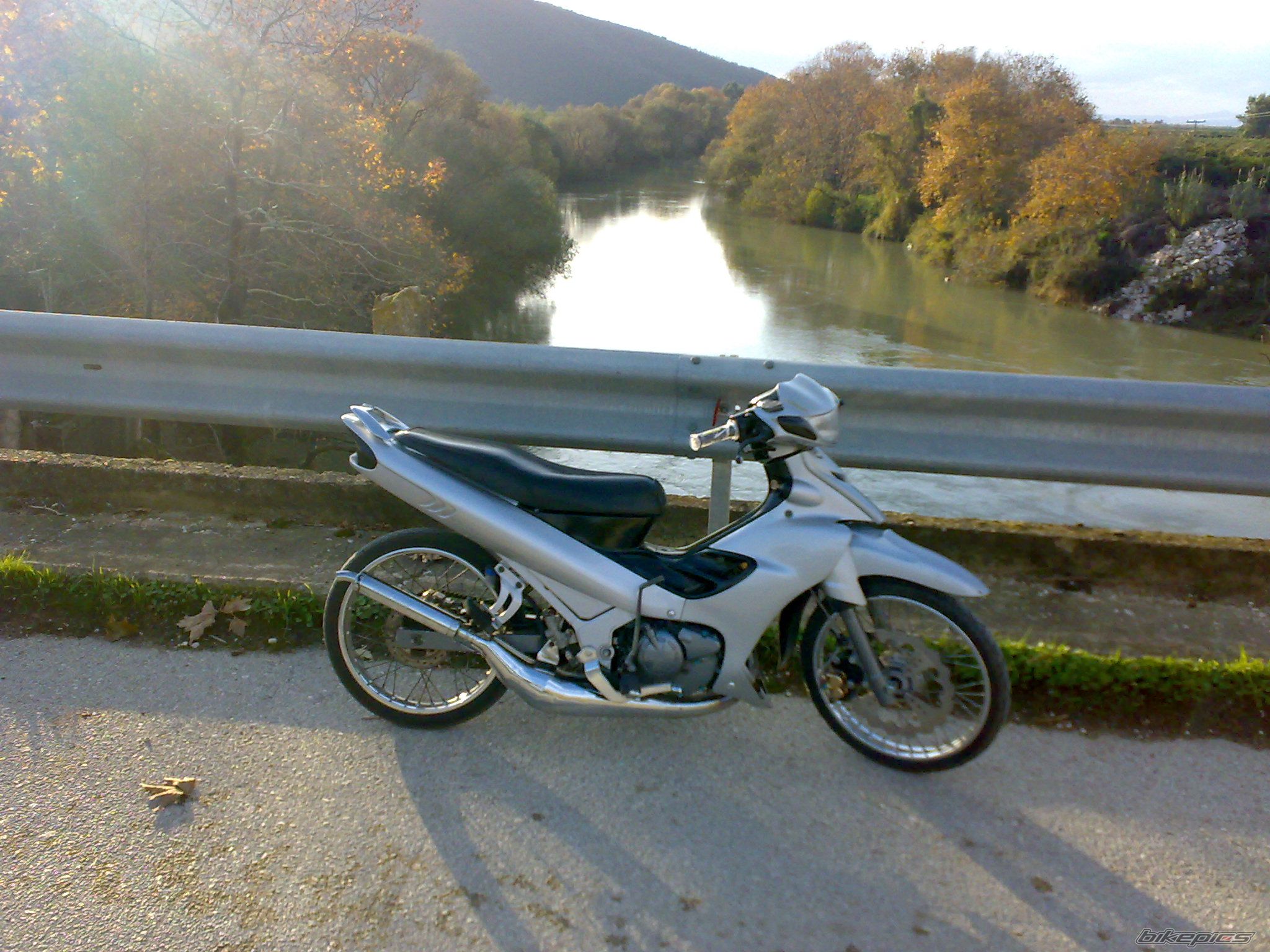 Photo 1498337