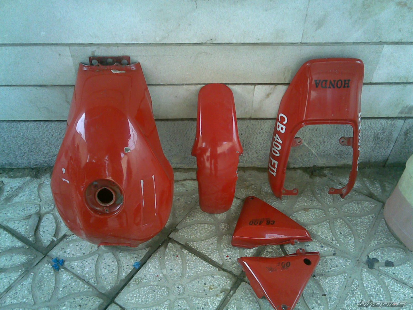 Photo 1498345