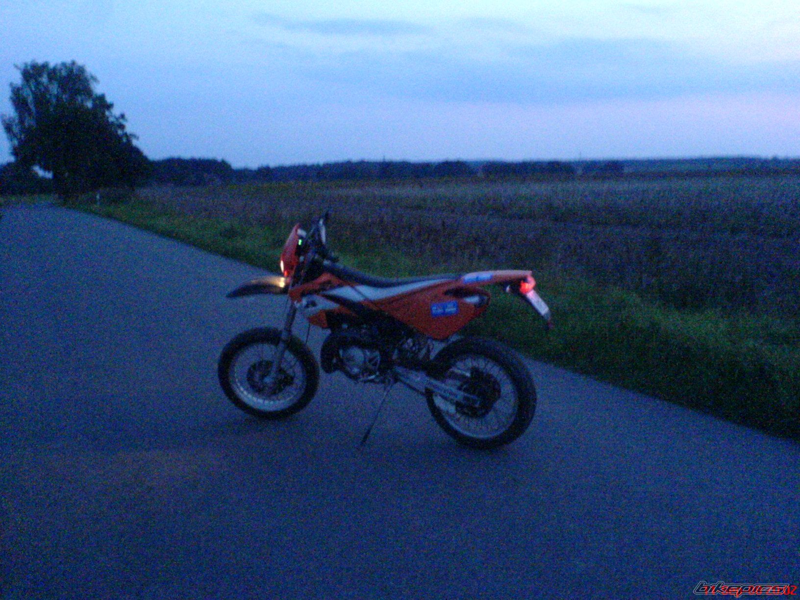 Bike Photo 1498389