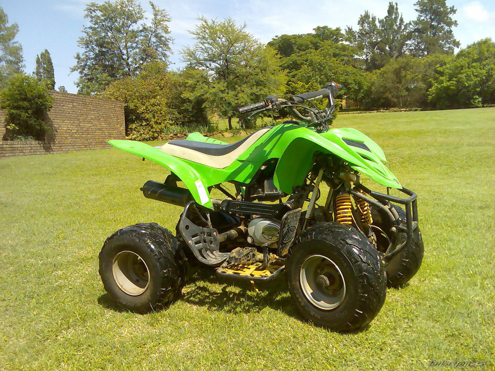 Photo 1498516