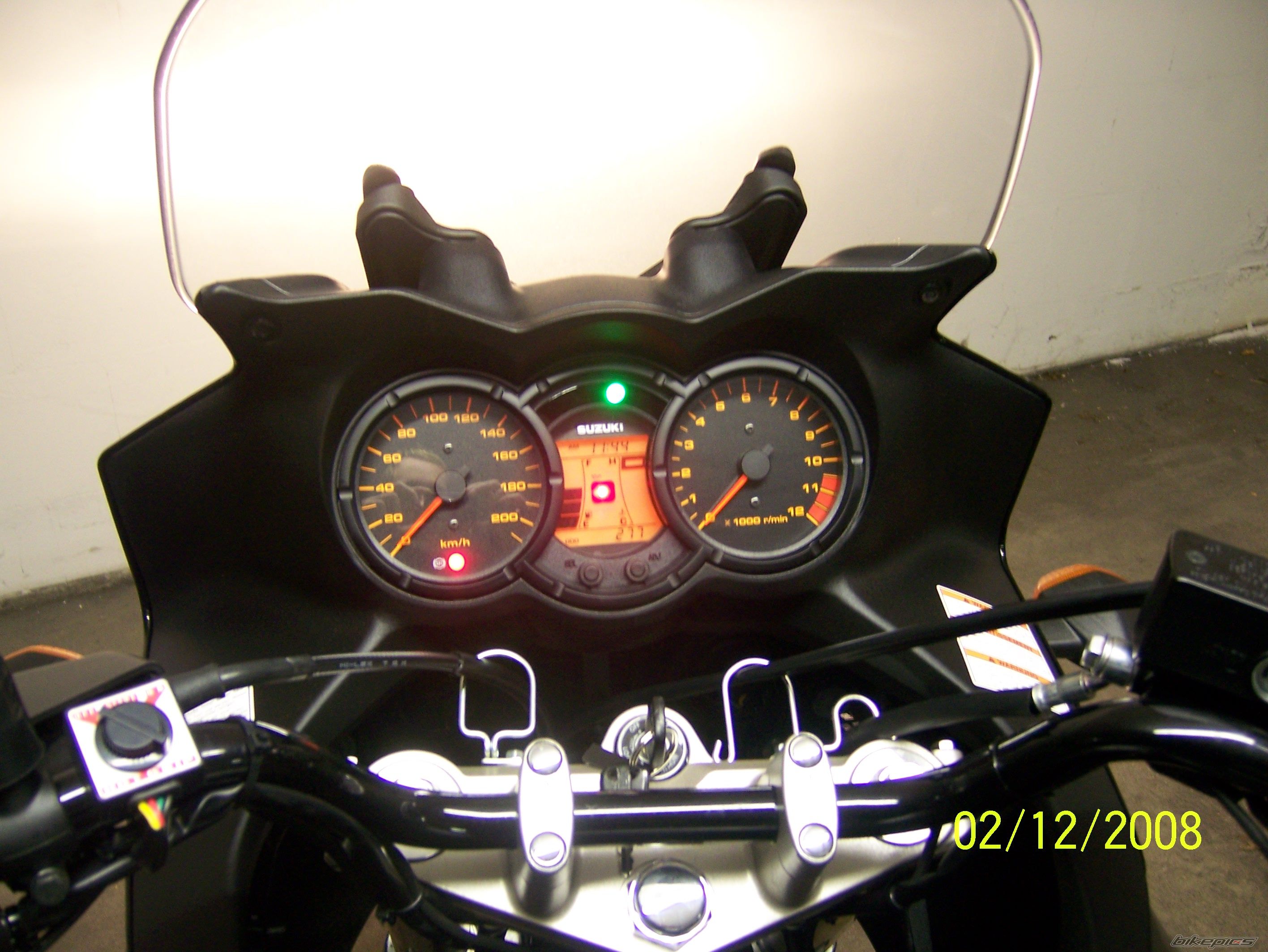 Photo 1498529