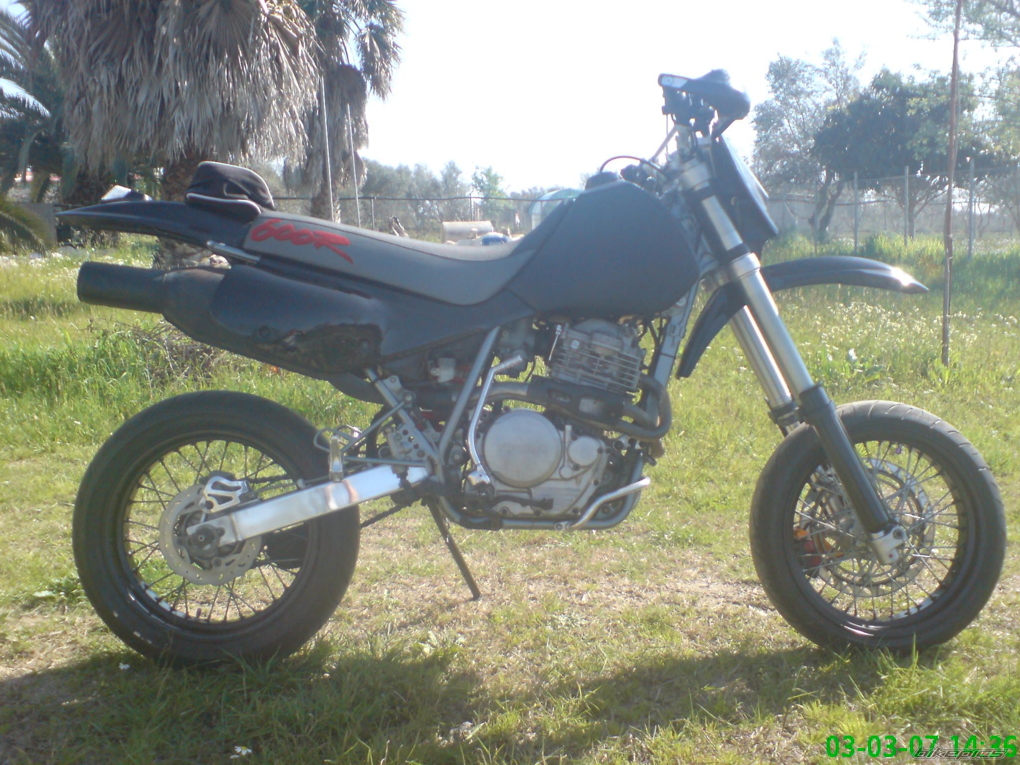 Photo 1498590