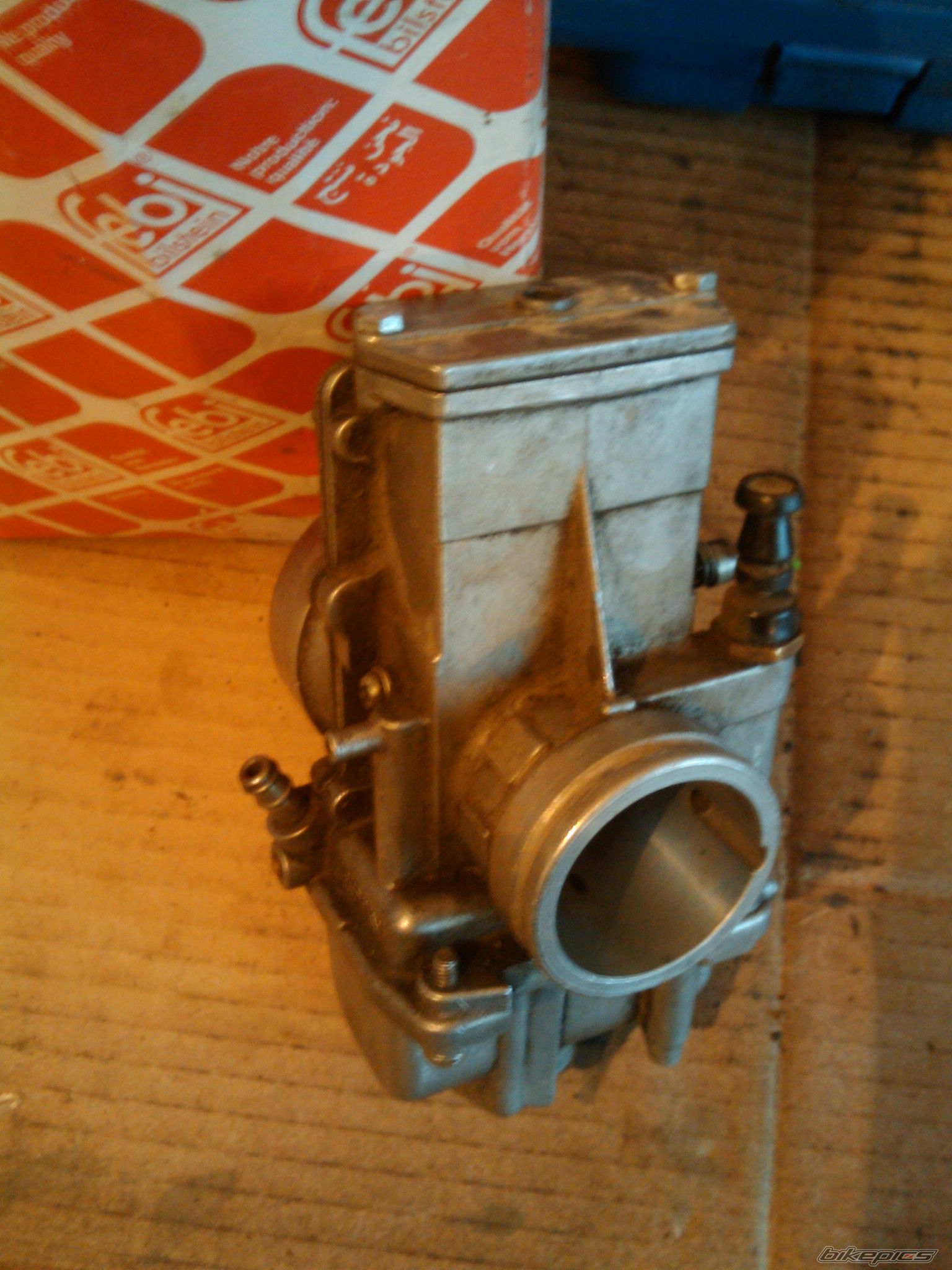Photo 1498618