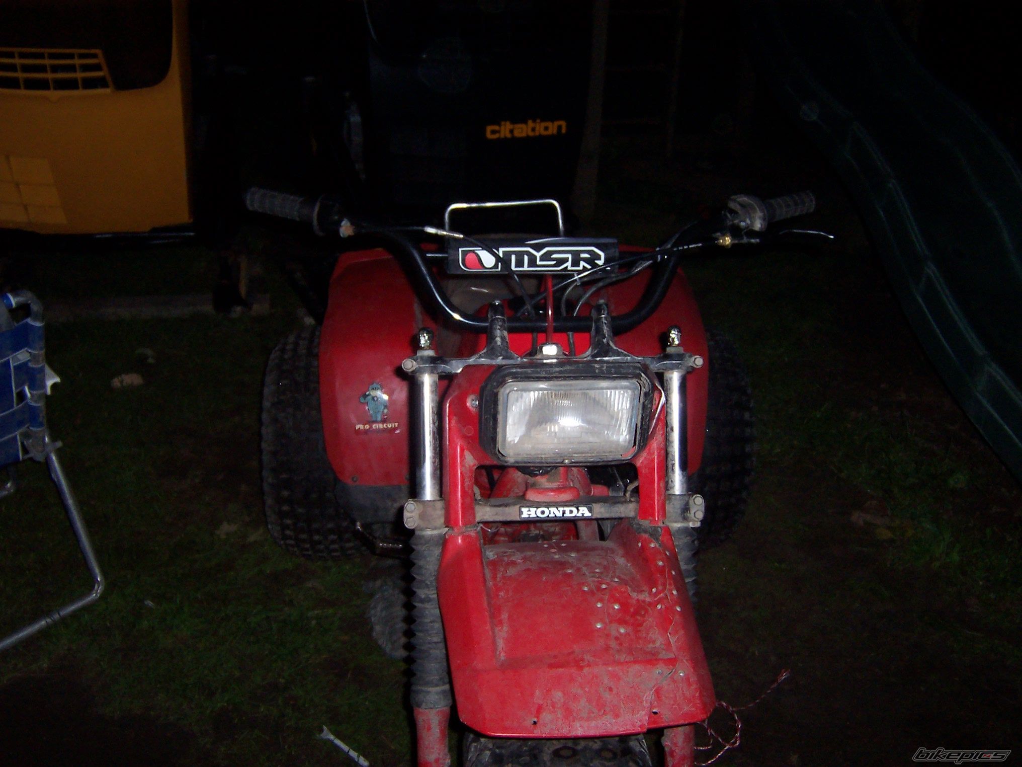 Photo 1498660