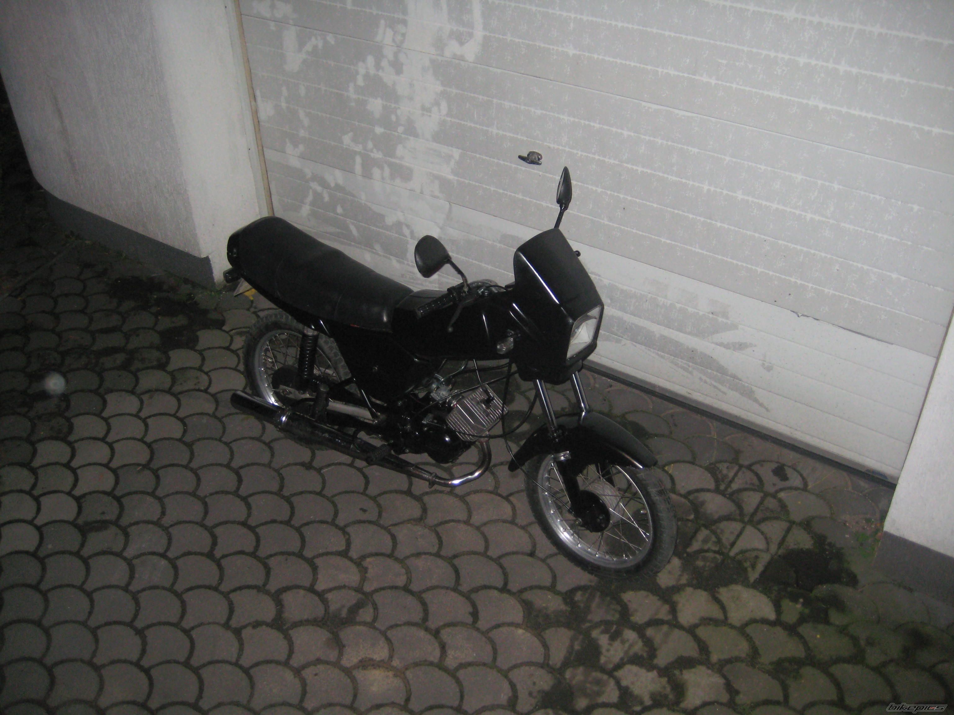 Photo 1498672