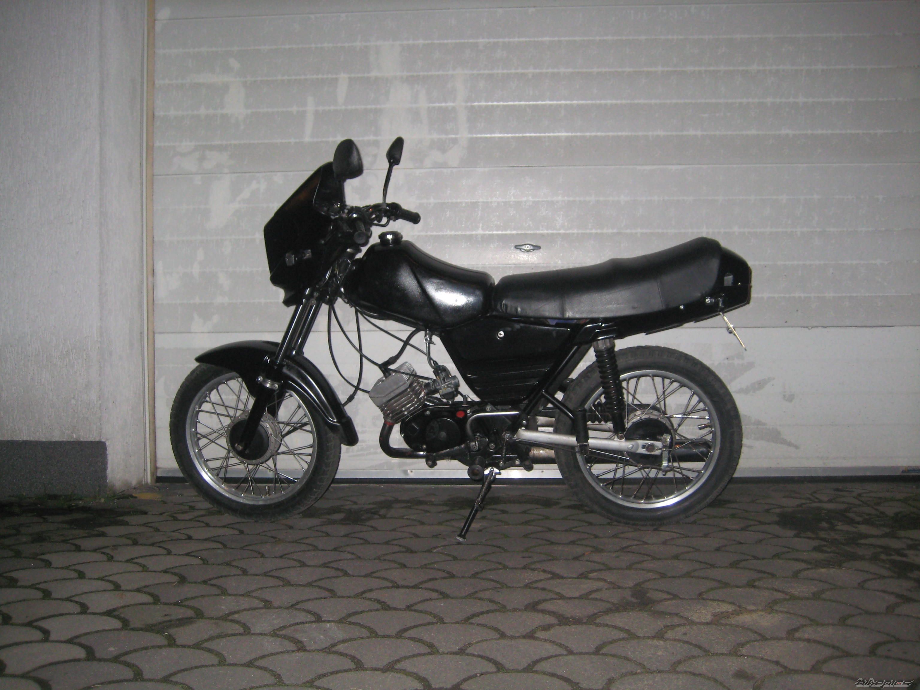 Photo 1498677
