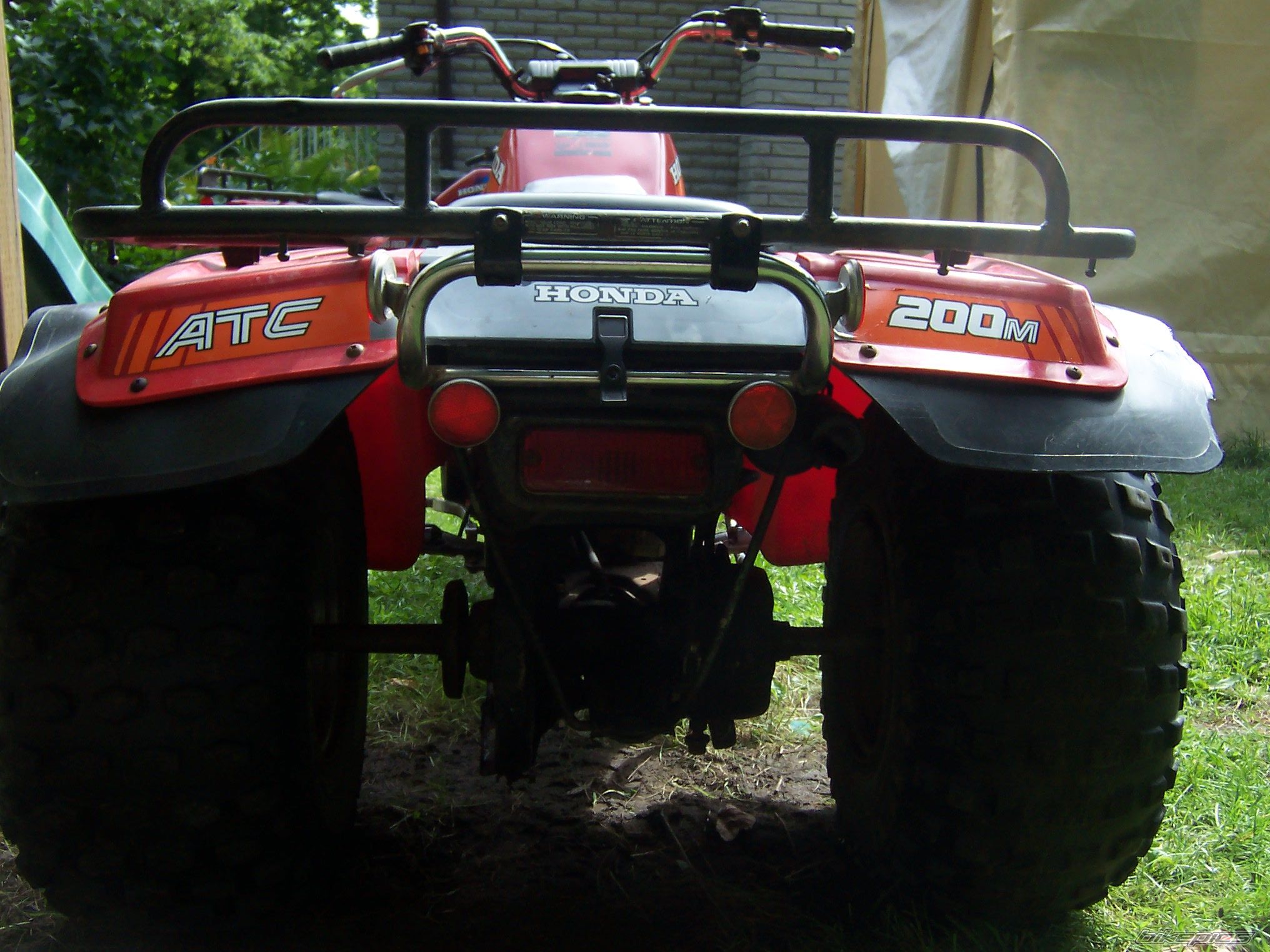 Photo 1498714
