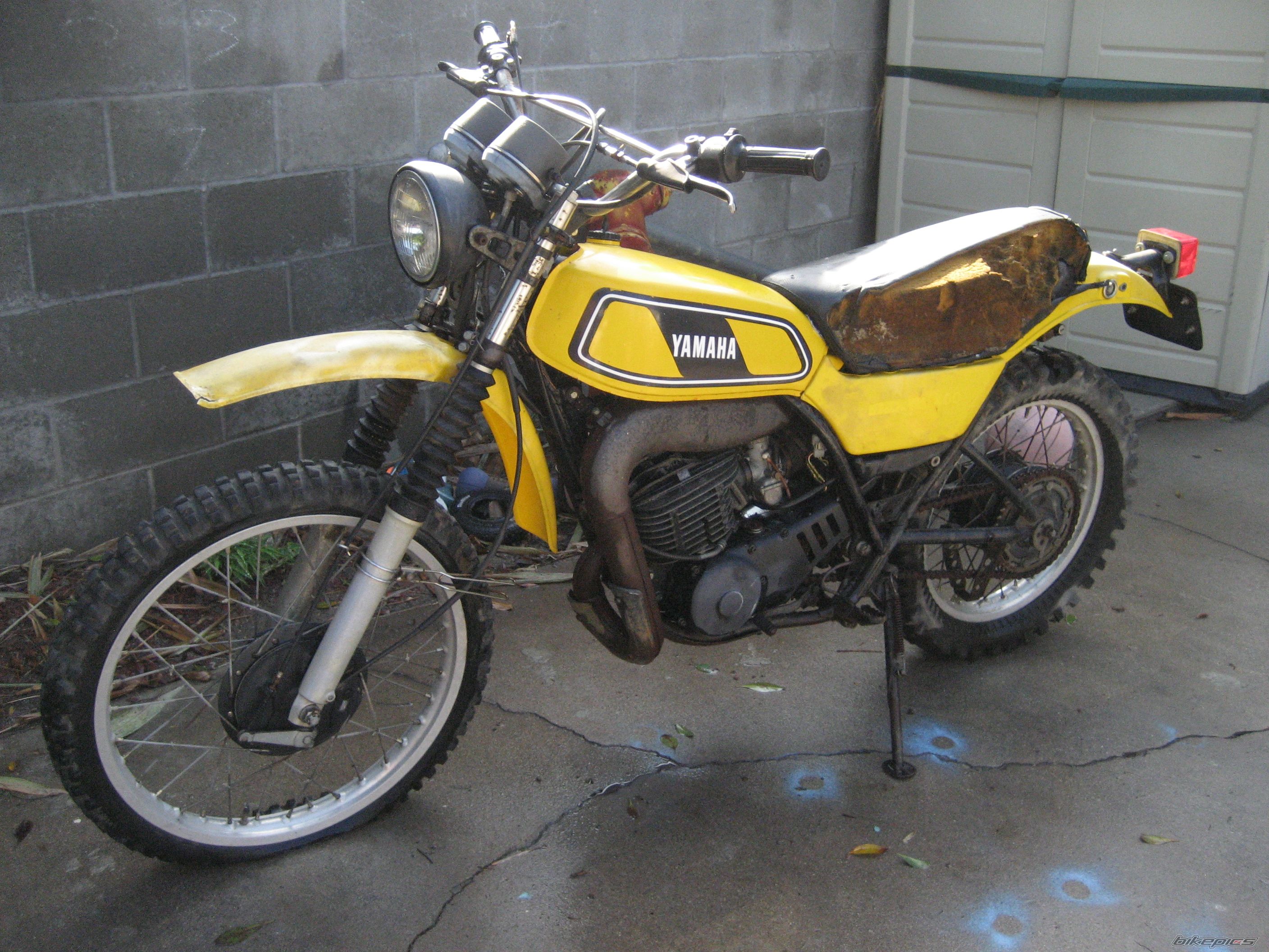 Photo 1498759