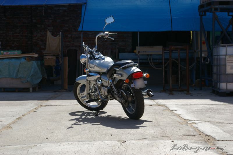 Photo 1498832