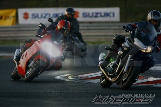 Photo 1498914