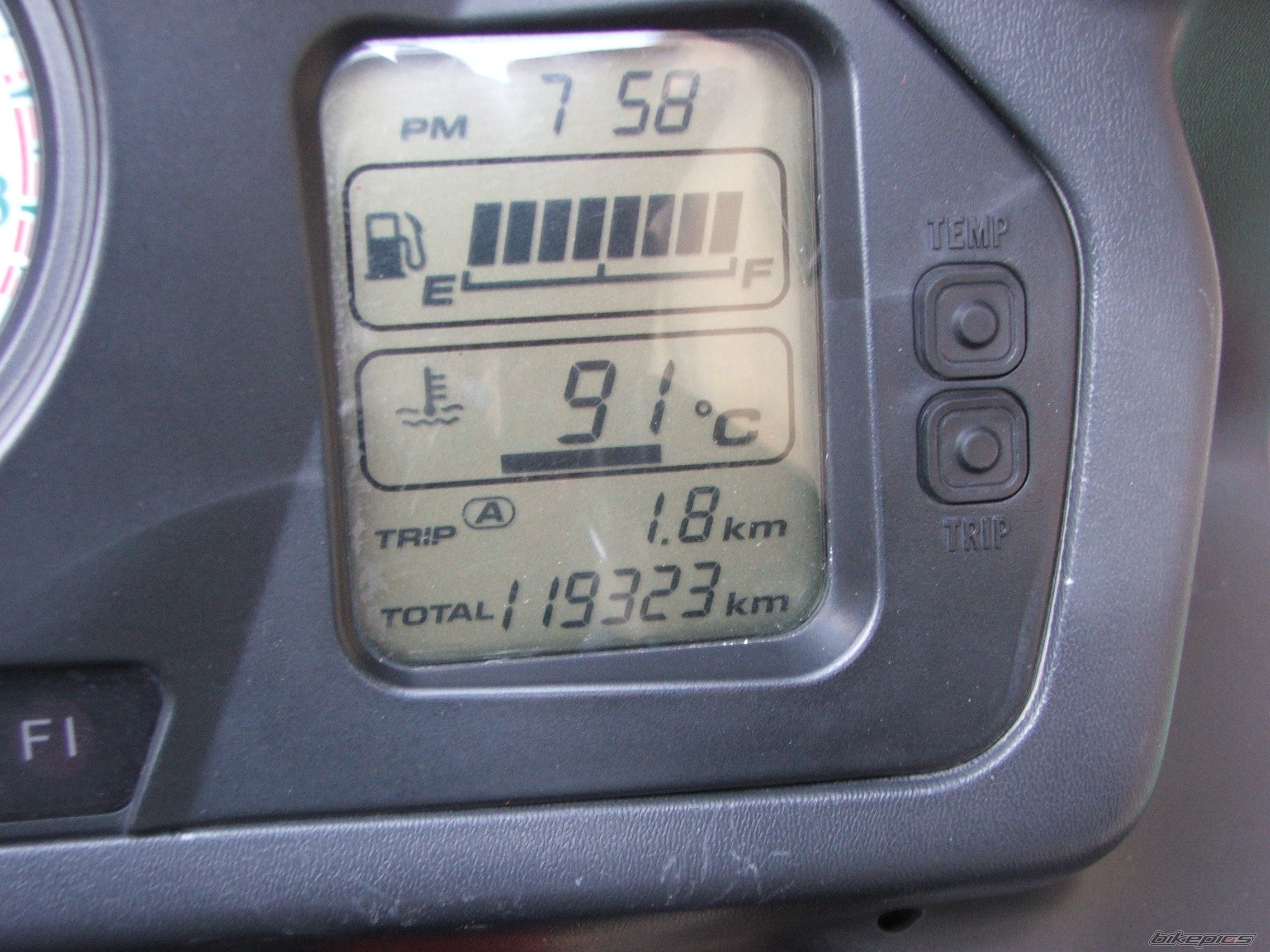 Photo 1498915