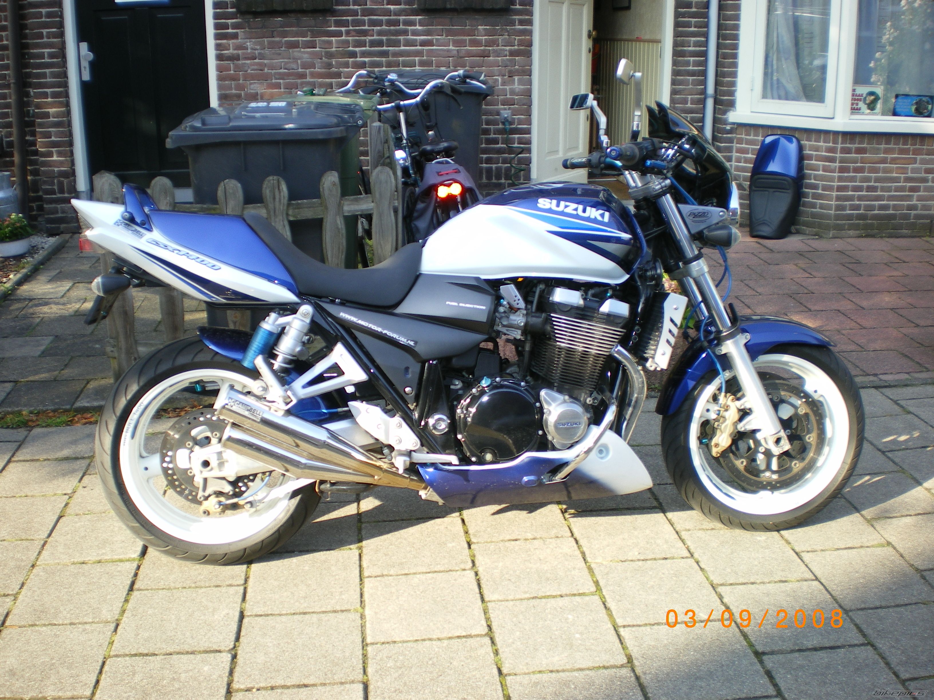 Photo 1498985
