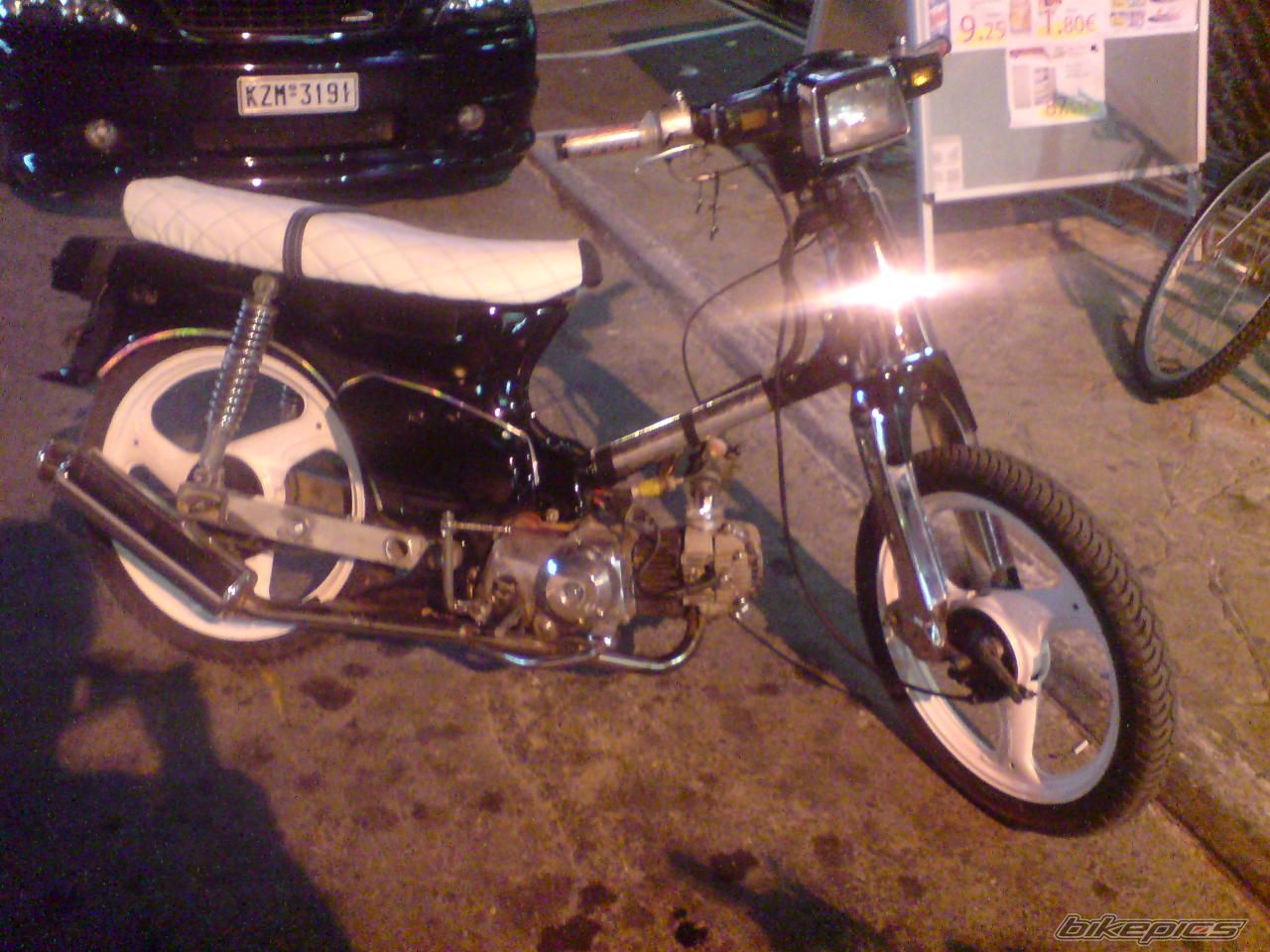 Photo 1499087