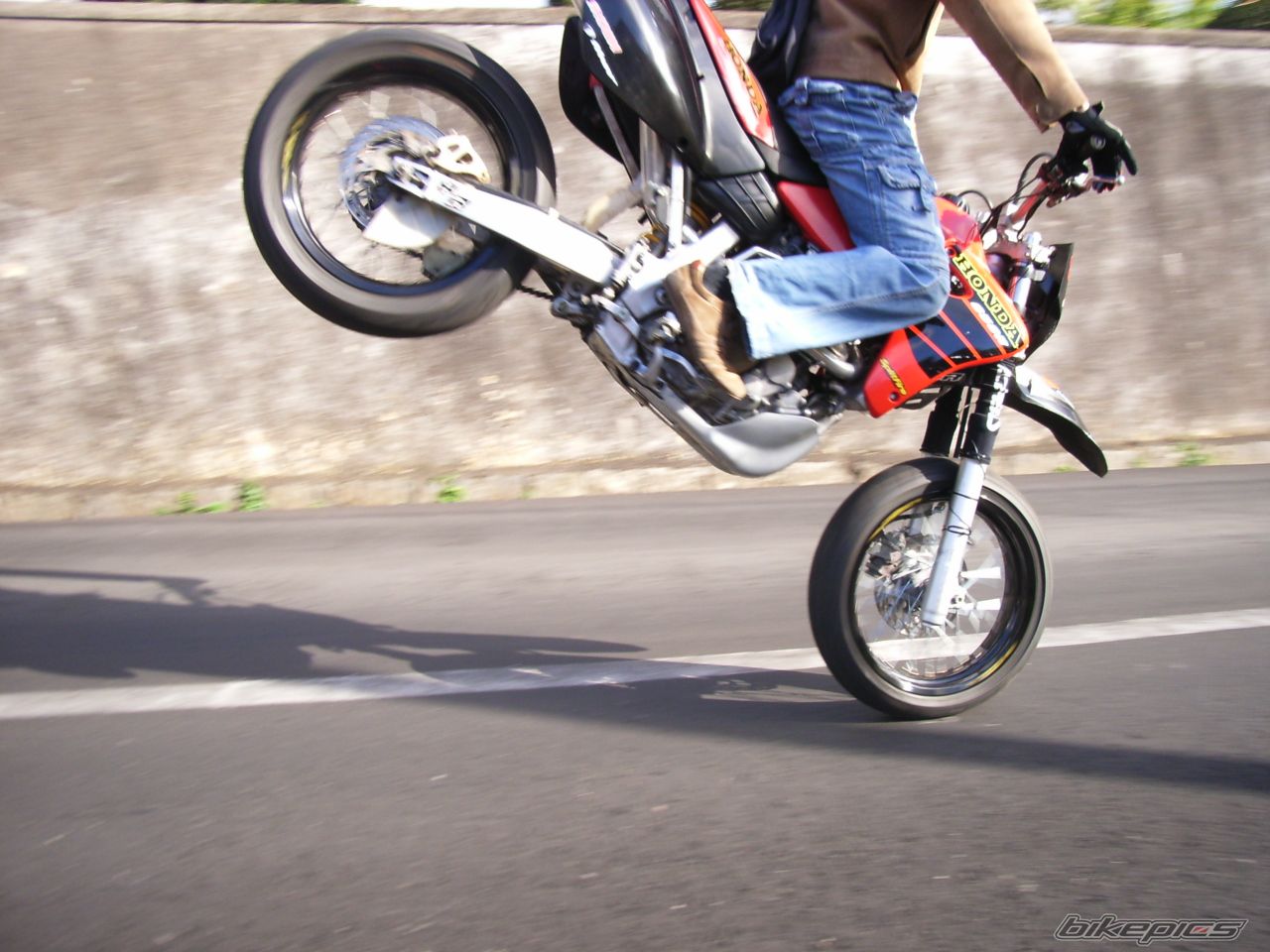 Photo 1499114