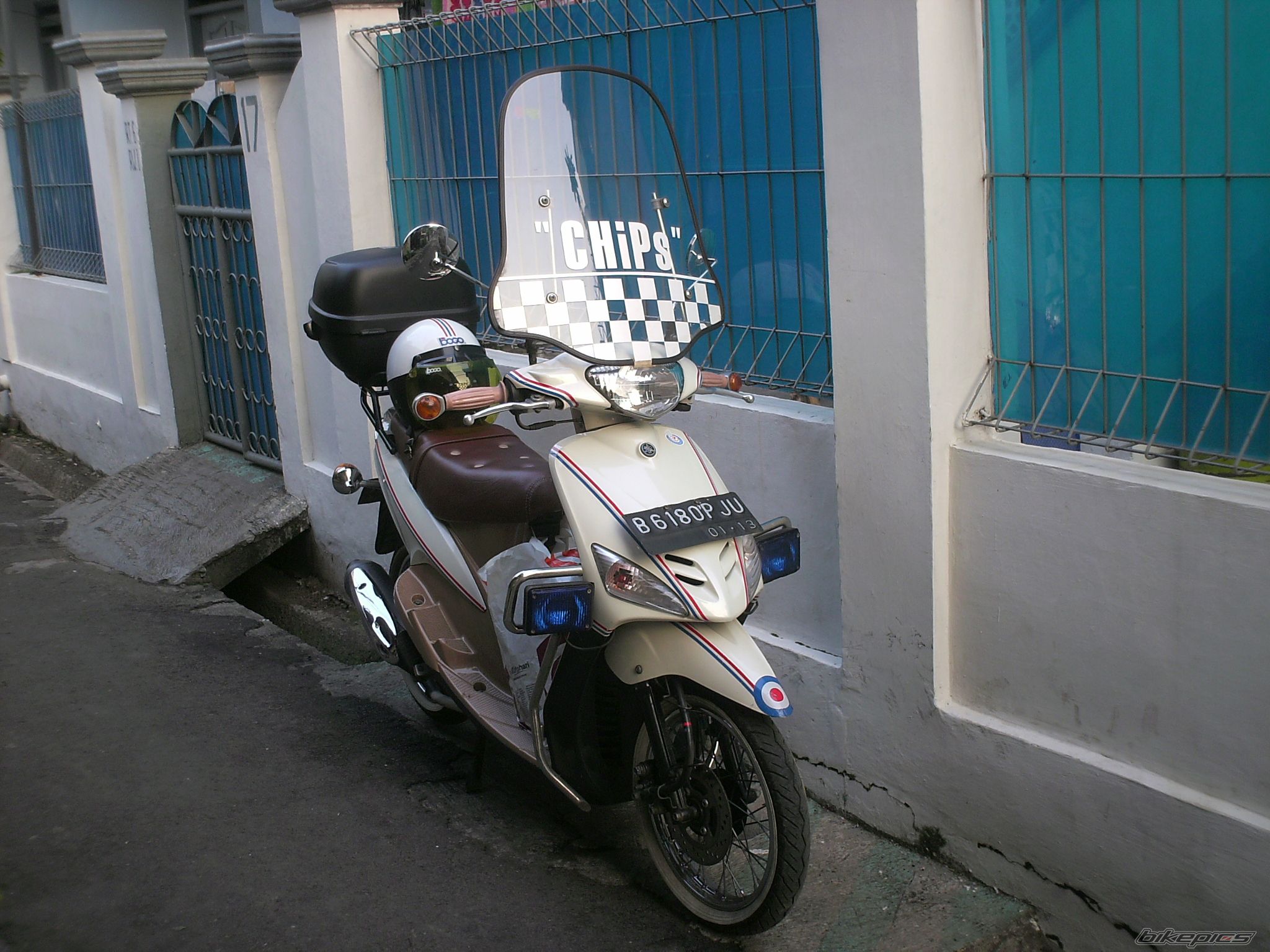 Photo 1499249