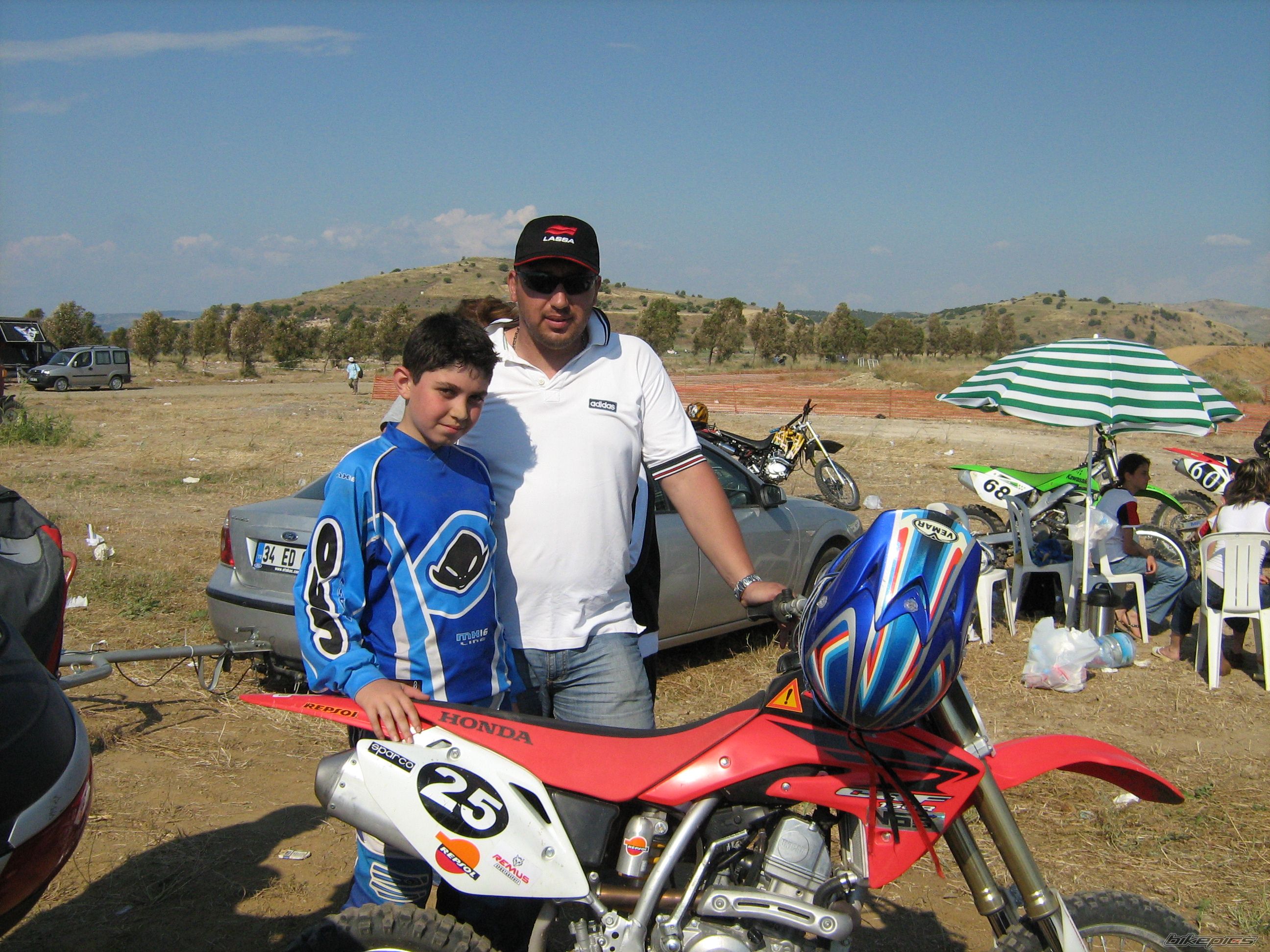 Photo 1499371