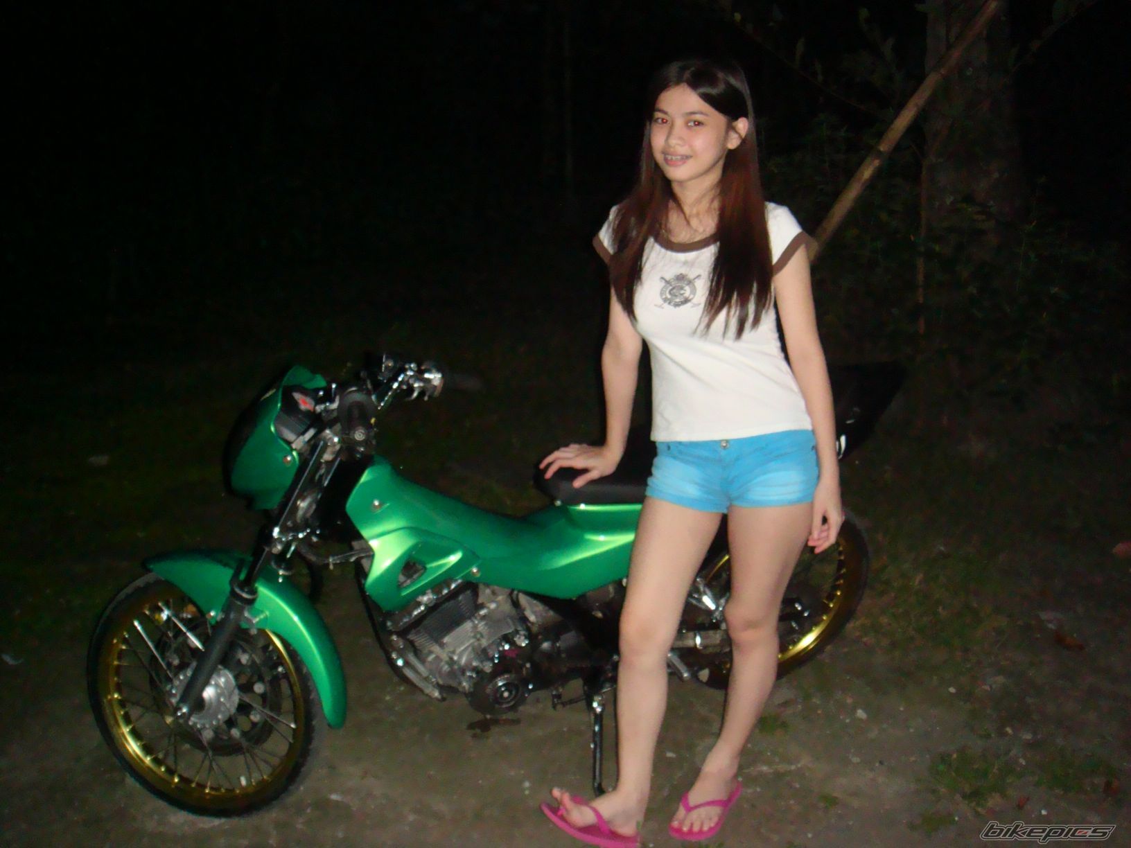 Photo 1499624