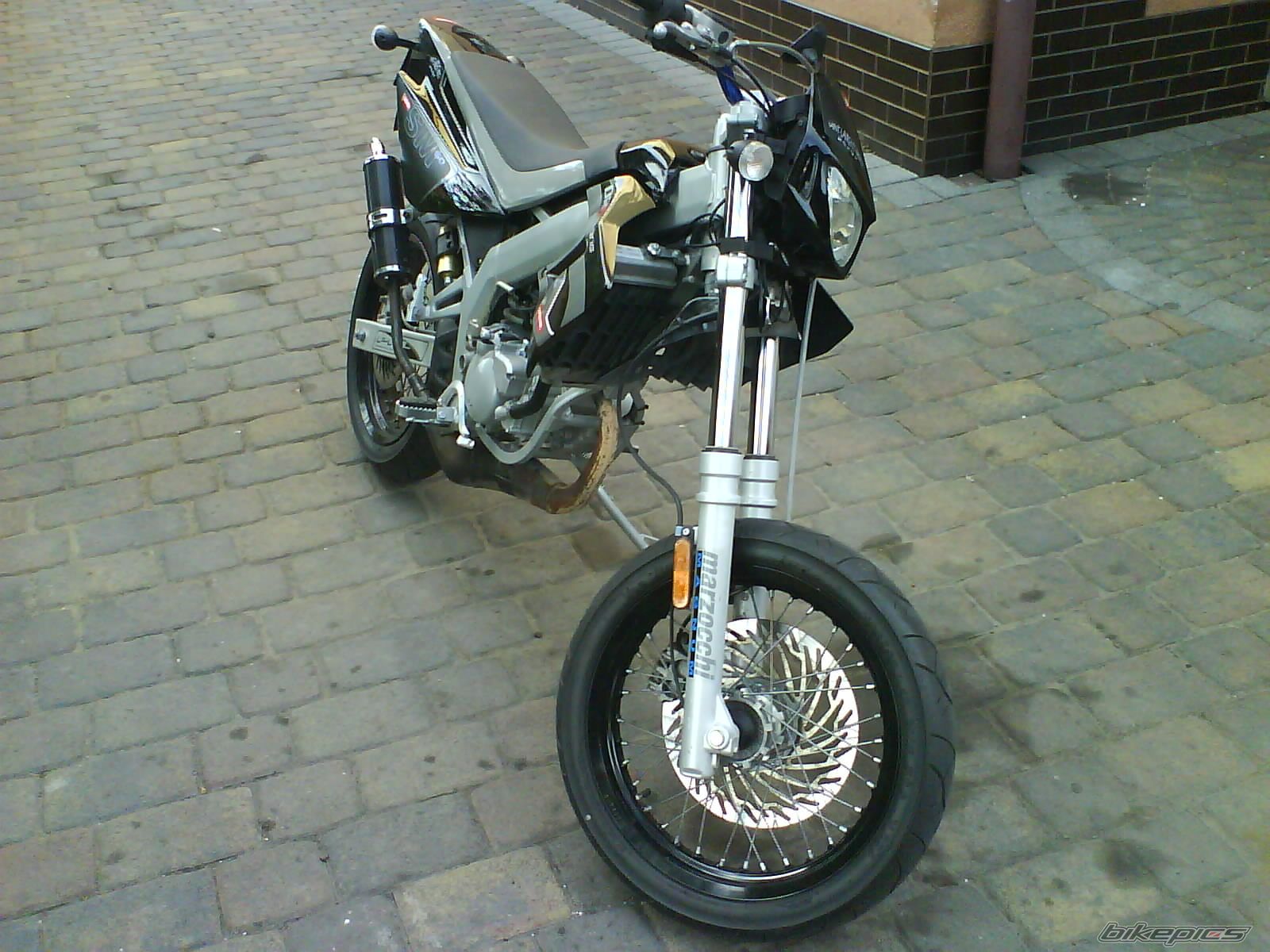 Photo 1499737