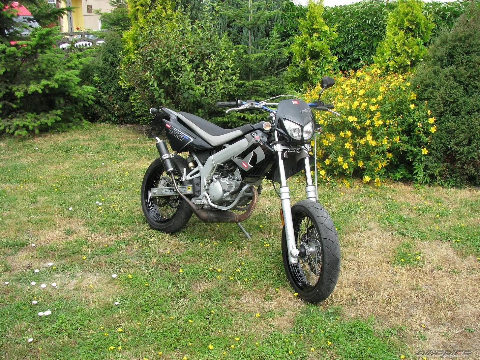 Photo 1499760