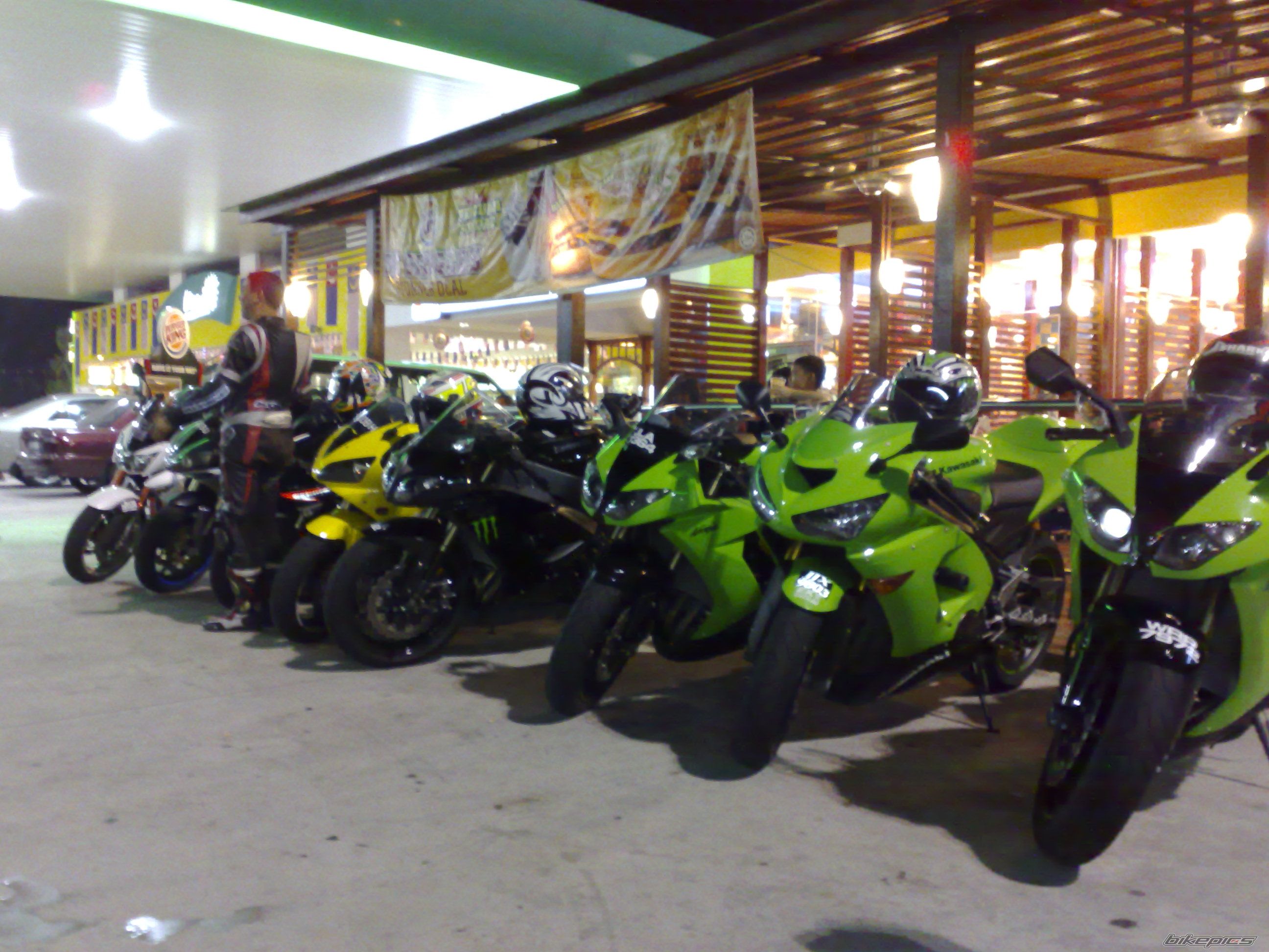 Photo 1499765