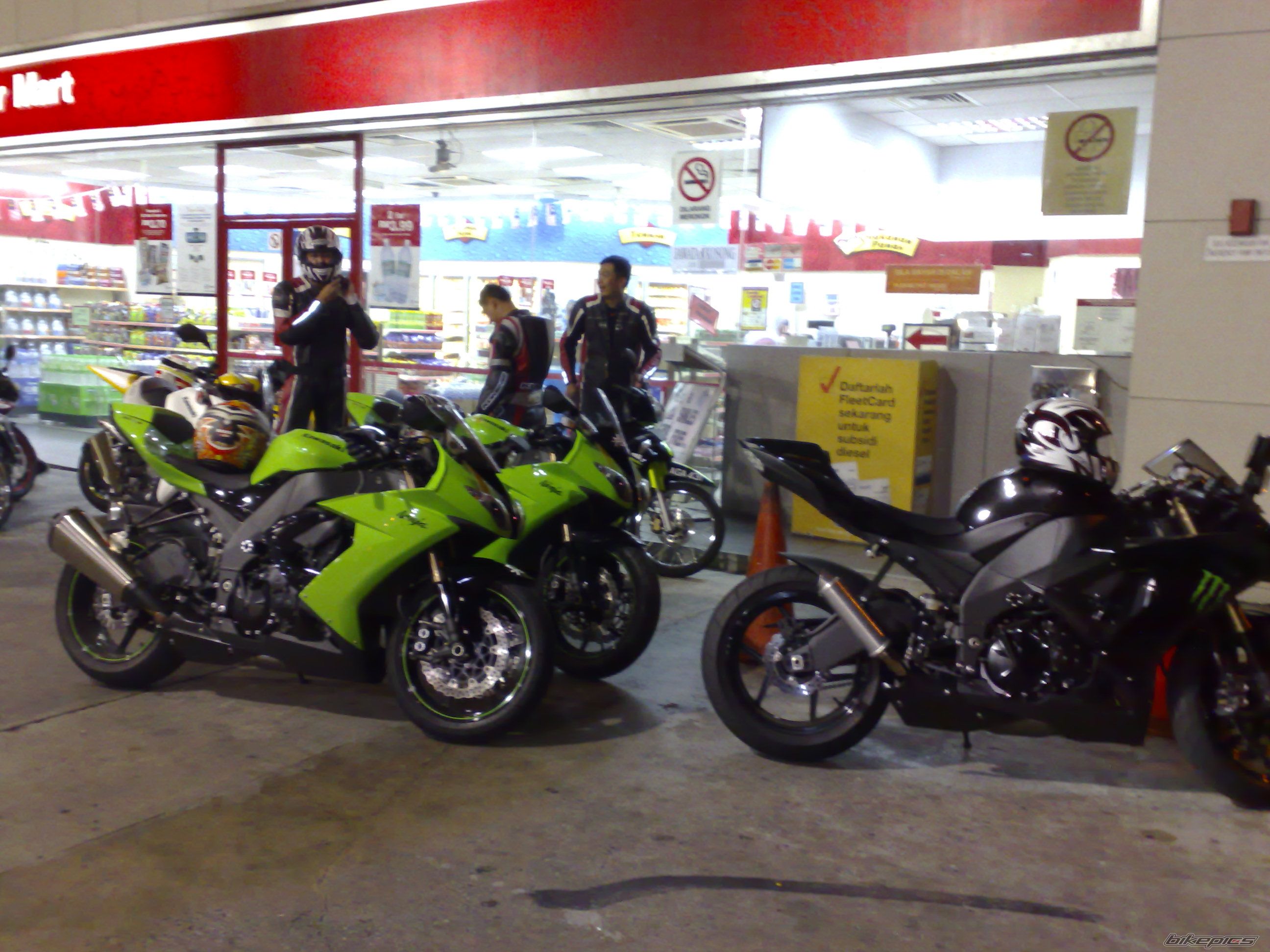 Photo 1499772