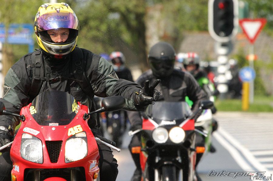 Bike Photo 1499852