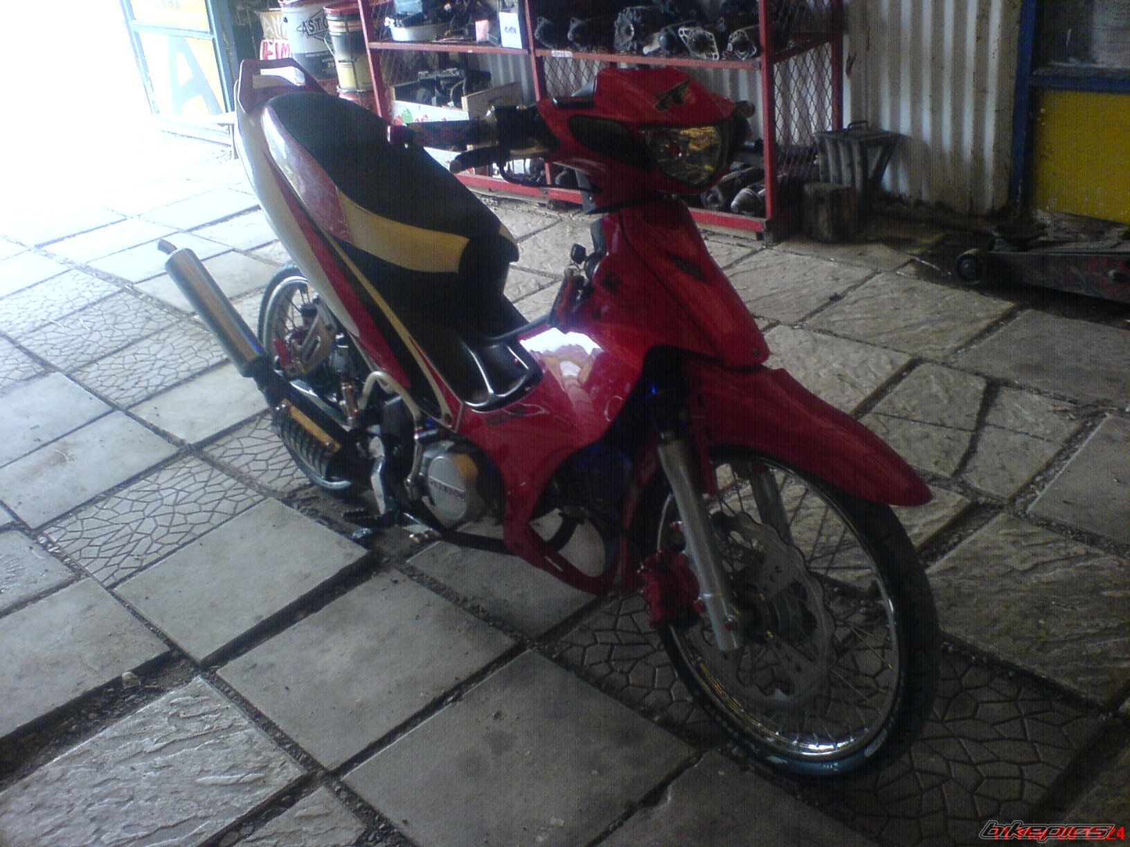 Photo 1499882